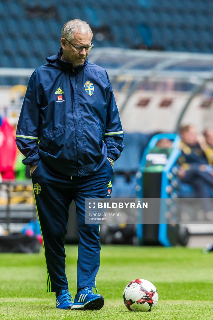Sveriges rådgivare Lars Lagerbäck