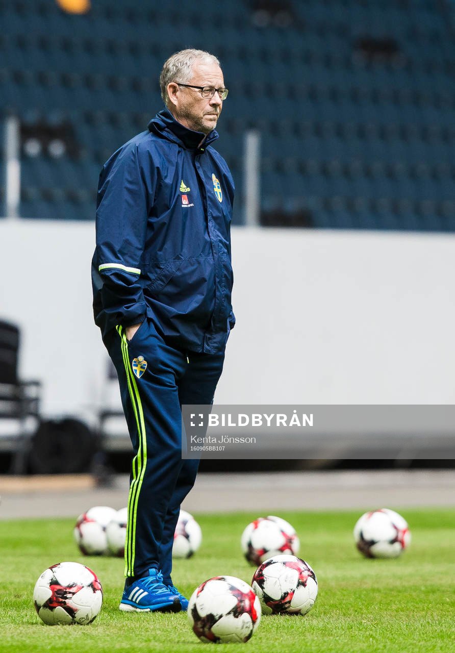 Sveriges rådgivare Lars Lagerbäck