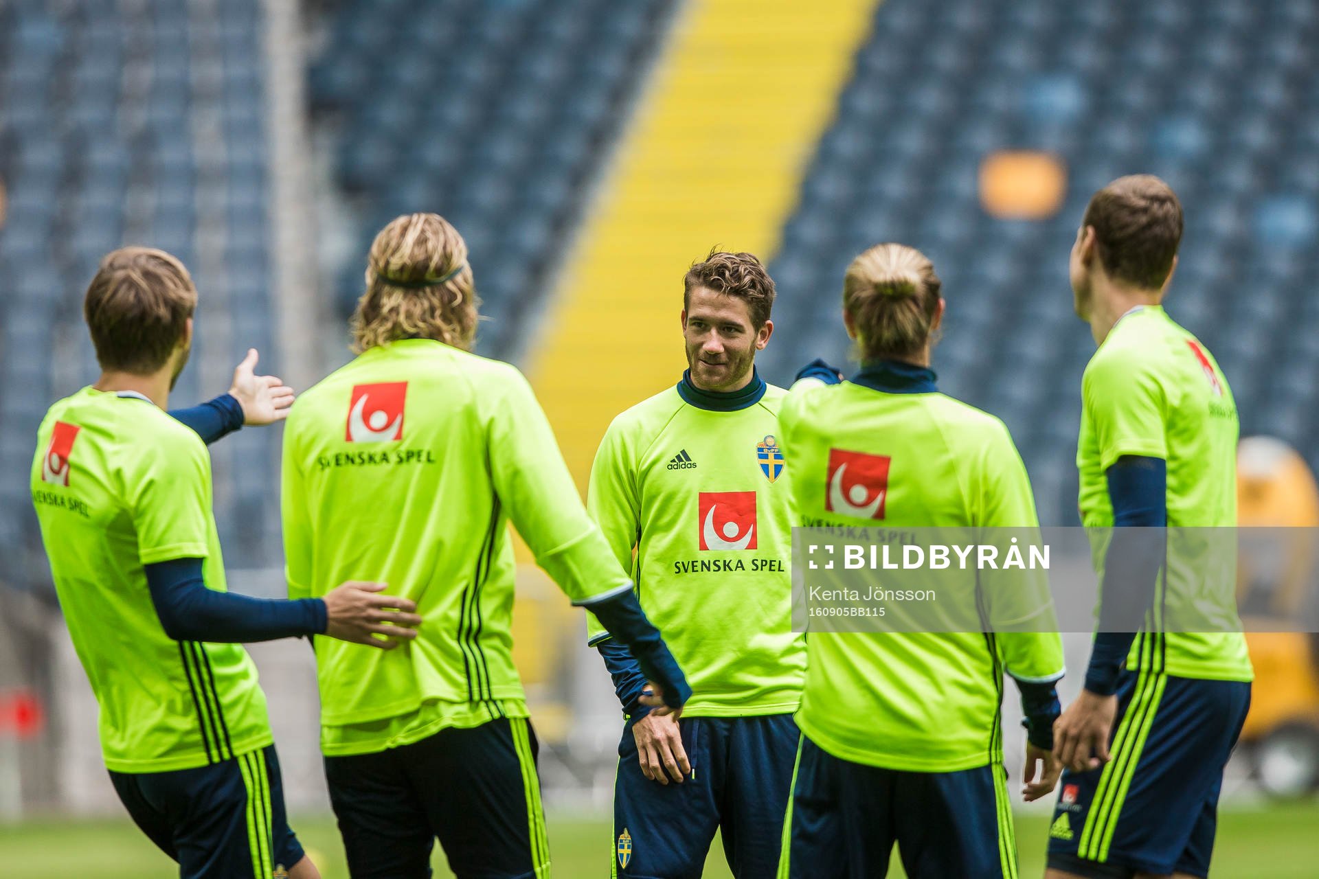 Marcus Rohdén med Christoffer Nyman (v) , Oscar Hiljemark