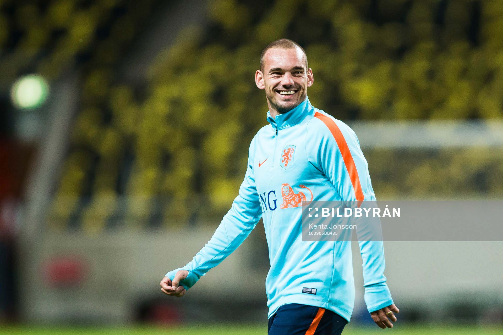 Wesley Sneijder med assisterande tränare Marco van Basten
