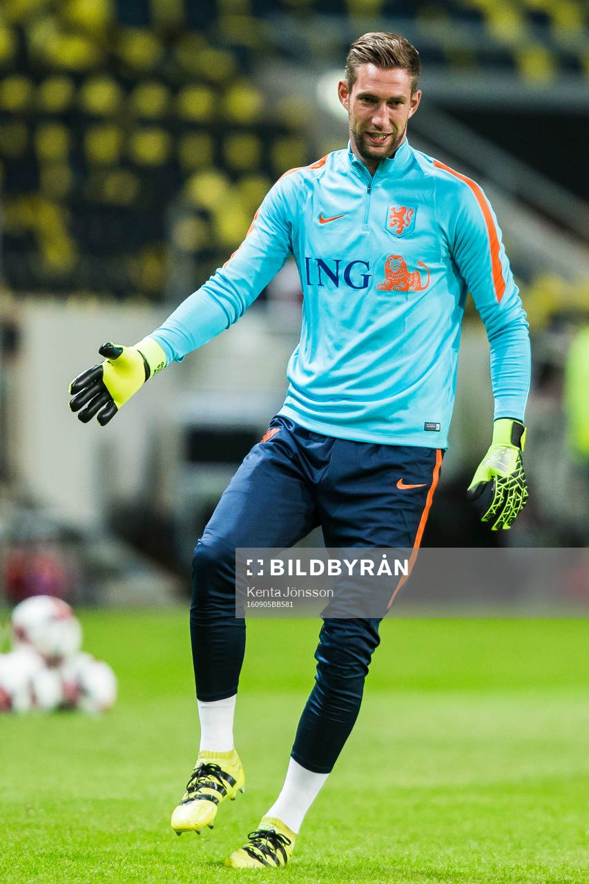 Hollands målvakt Maarten Stekelenburg under en träning med Hollands fotbollslandslag den 5 september 2016 i Stockholm
