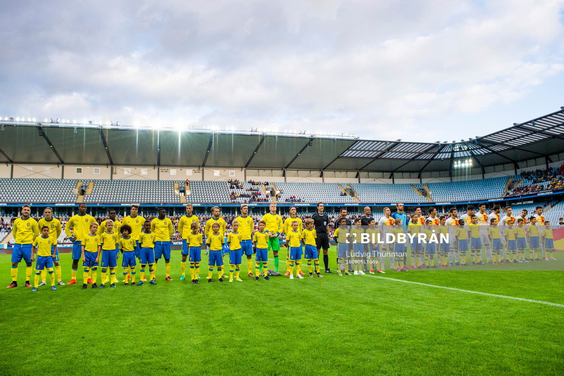 Lagen ställer upp