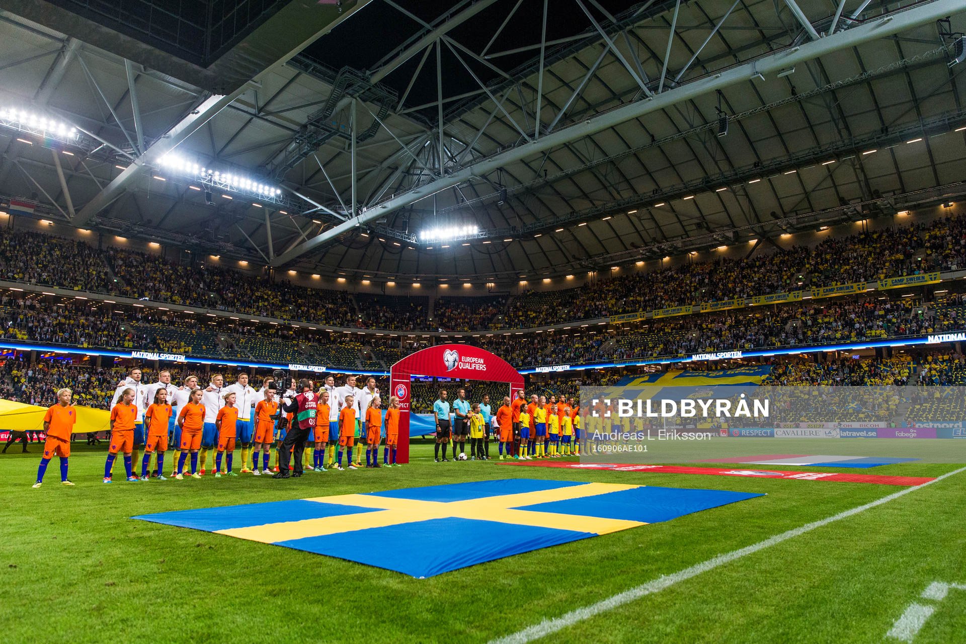 De Svenska och Holländska spelarna