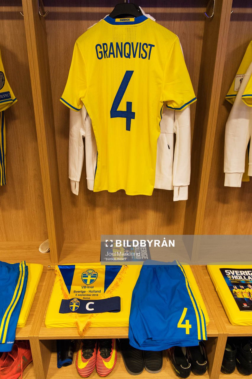 Landslagströjan för Andreas Granqvist och hans