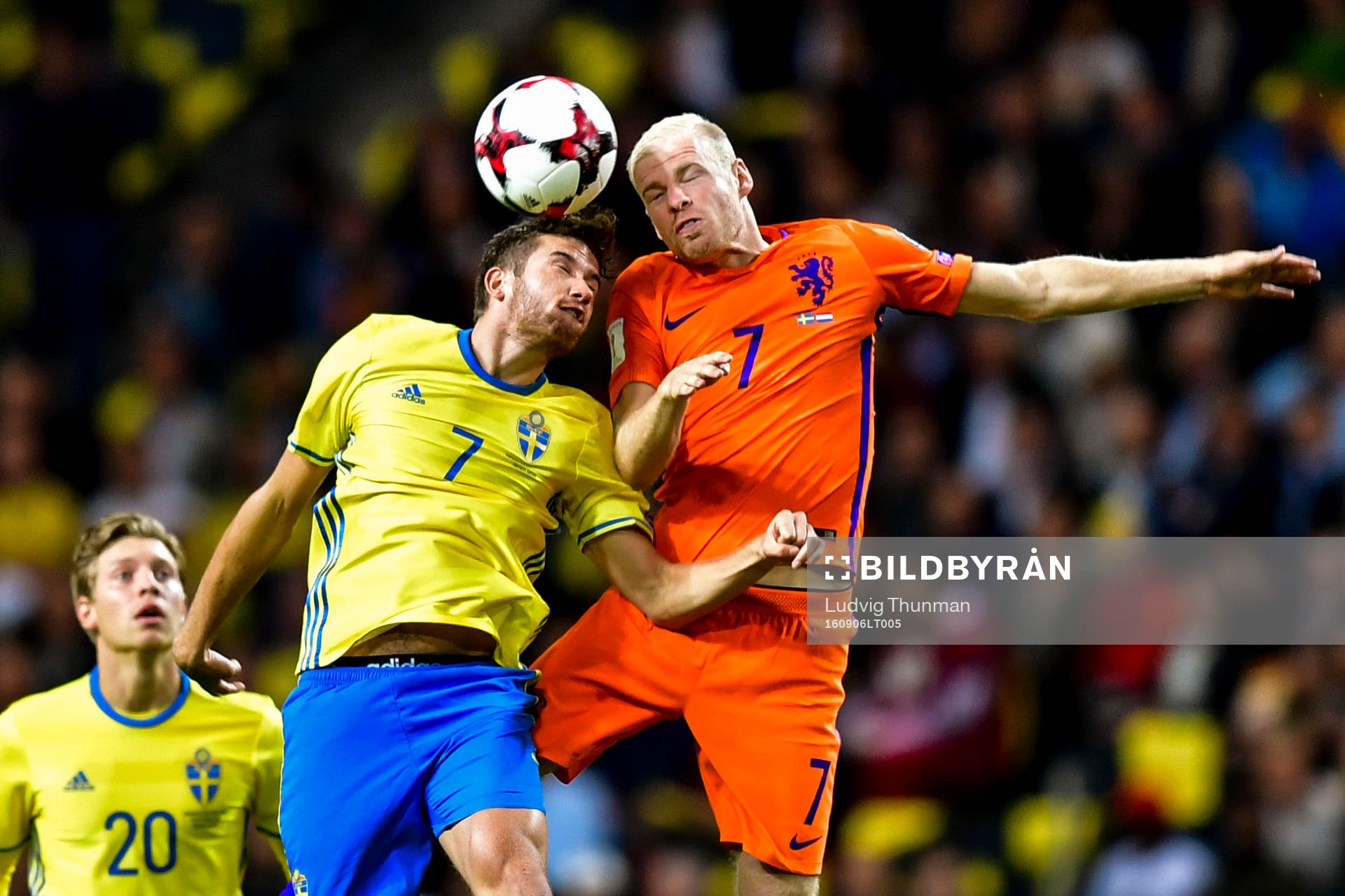 Sveriges Marcus Rohdén i nickduell med Hollands Davy