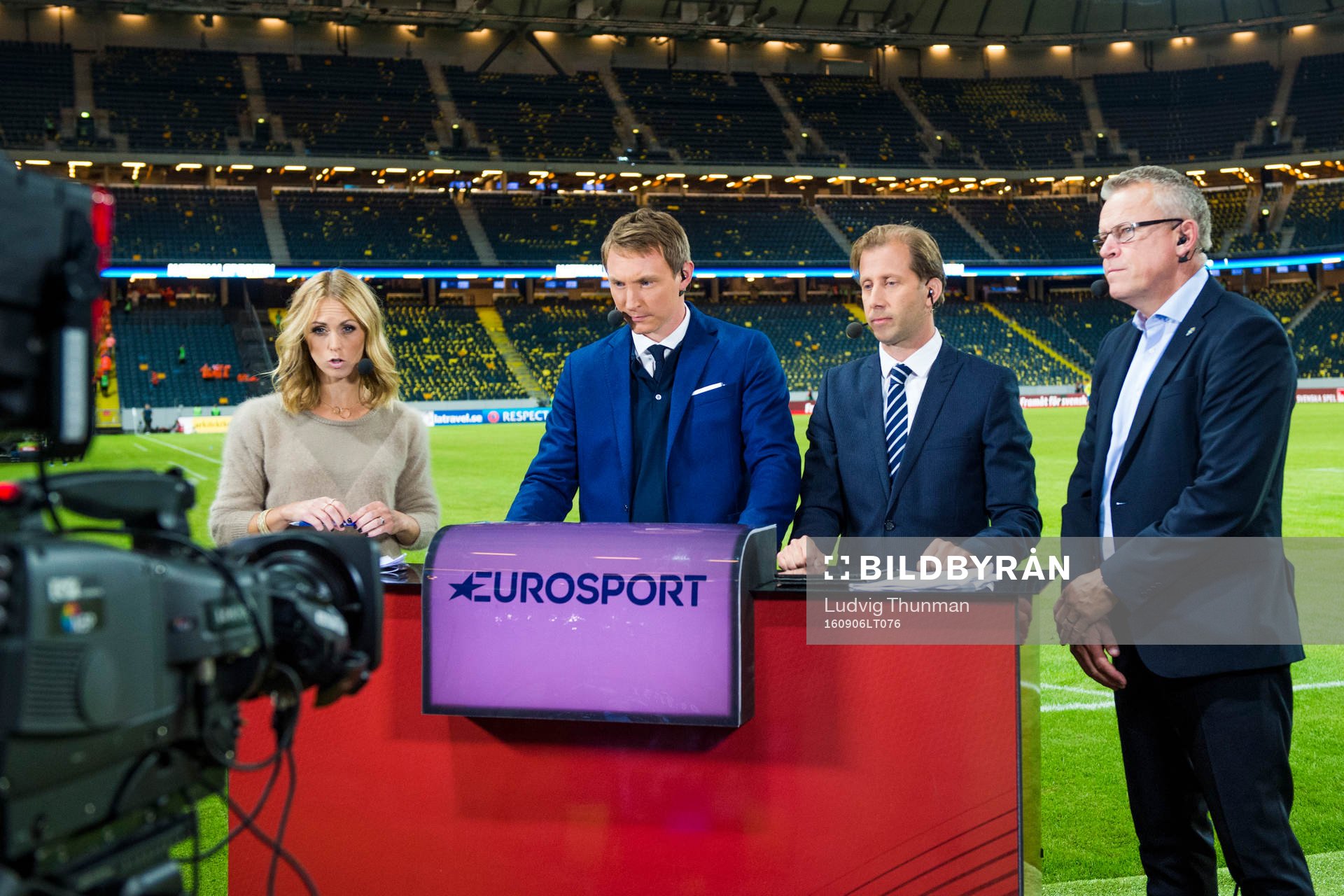 Eurosports studio med experterna Karin Frick, Kim