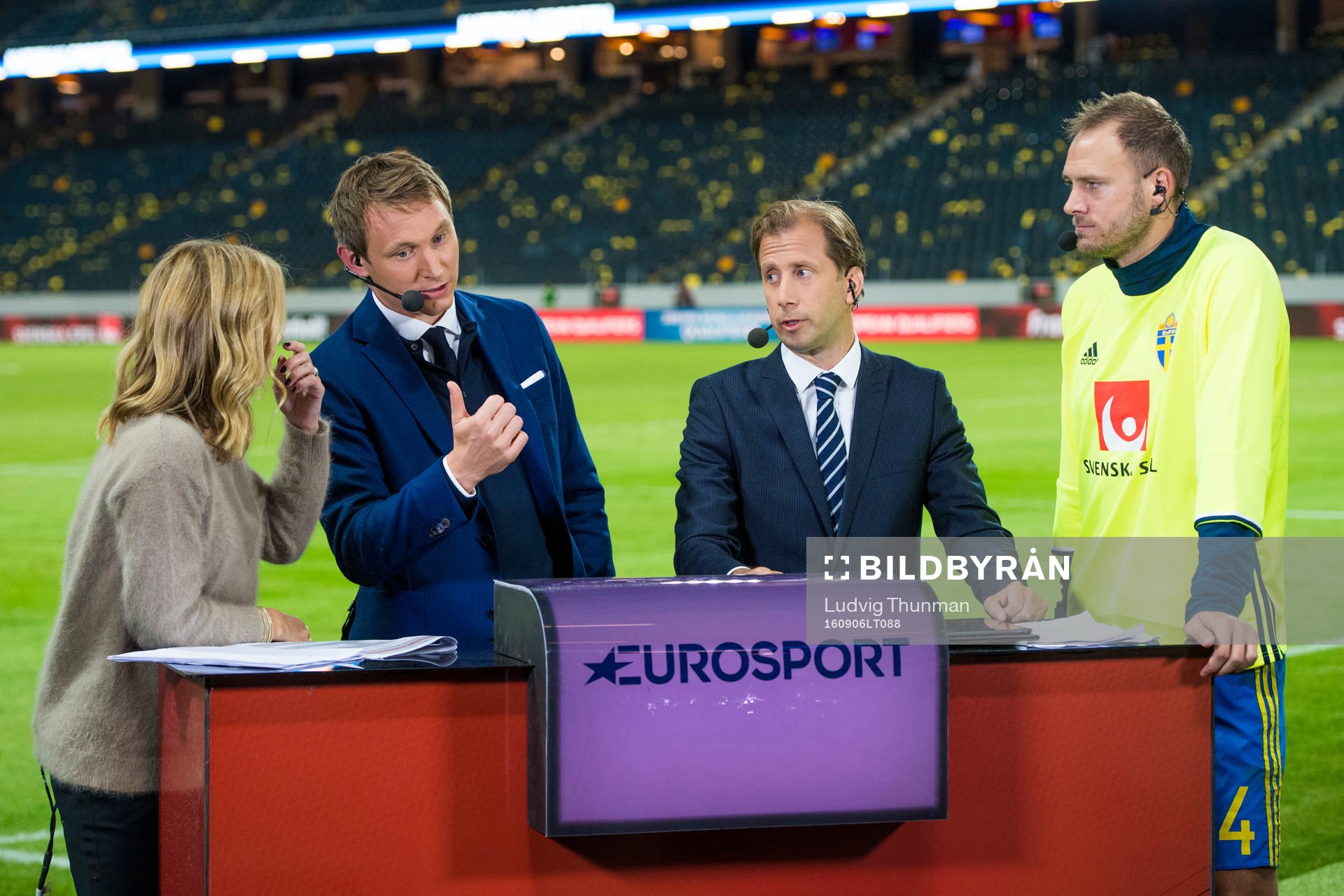 Eurosports studio med experterna Karin Frick, Kim