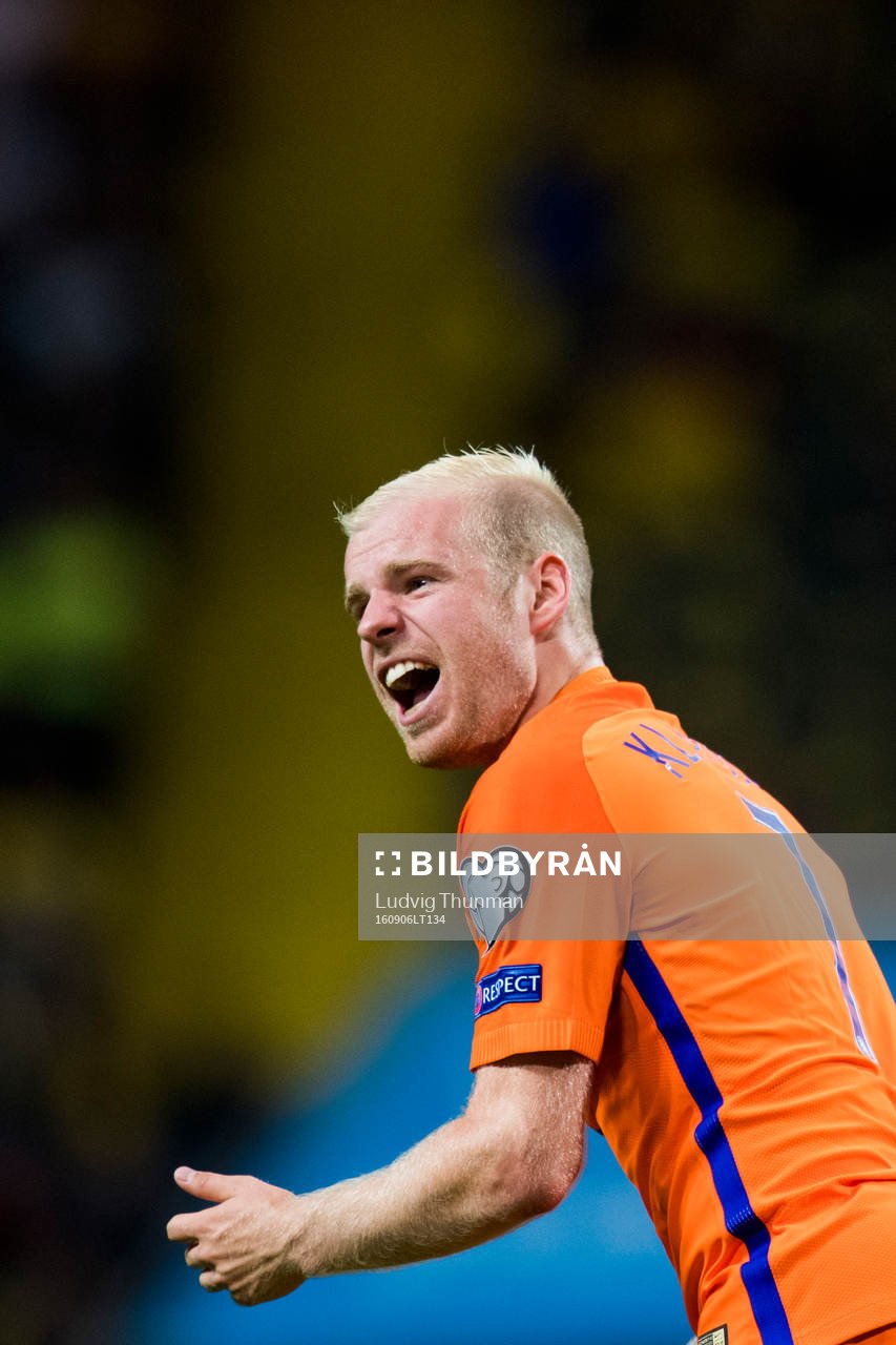 Hollands Davy Klaassen jublar