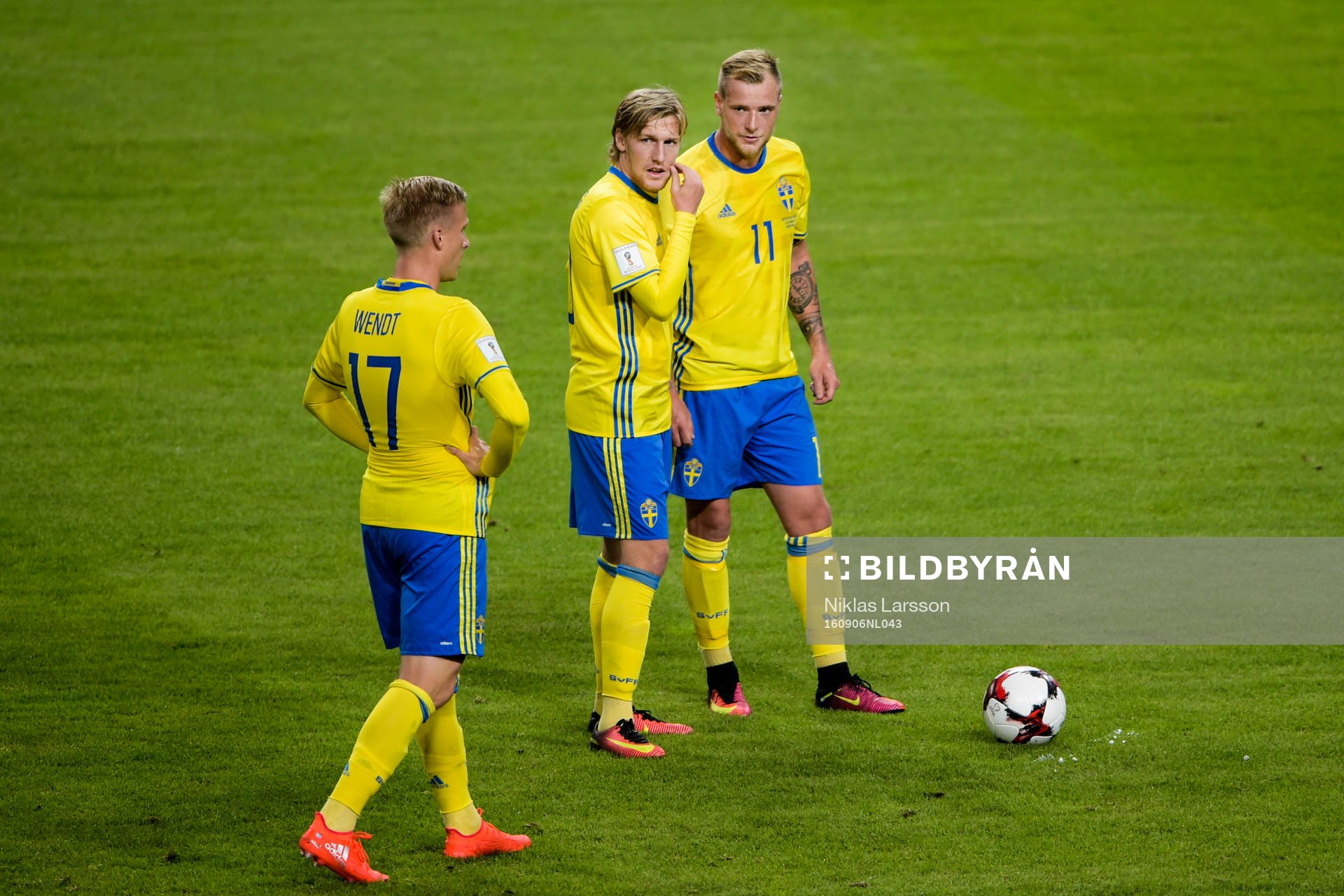 Sveriges Oscar Wendt , Emil Forsberg och John Guidetti redo