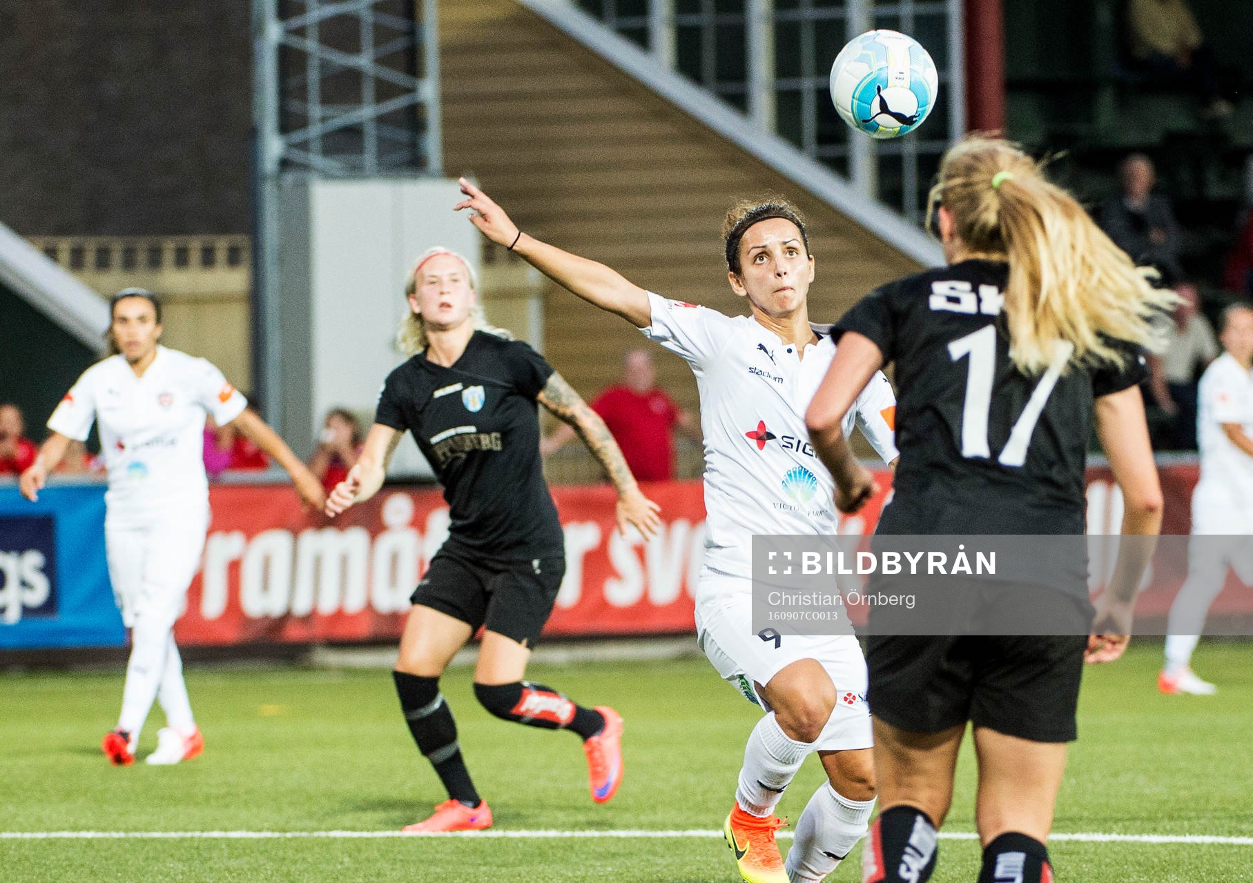 Rosengårds Natasa Andonova mot Göteborgs Maja Göthberg