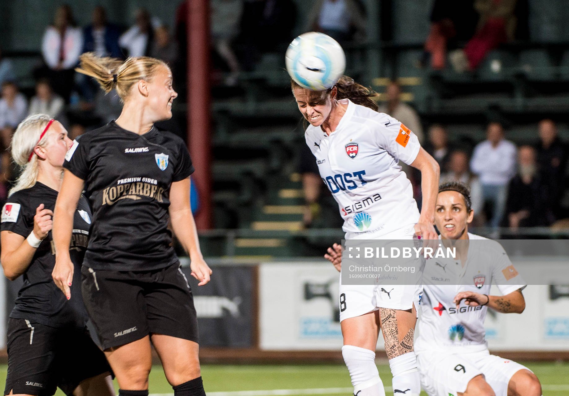 Göteborgs Filippa Curmark och Rebecka Blomqvist mot