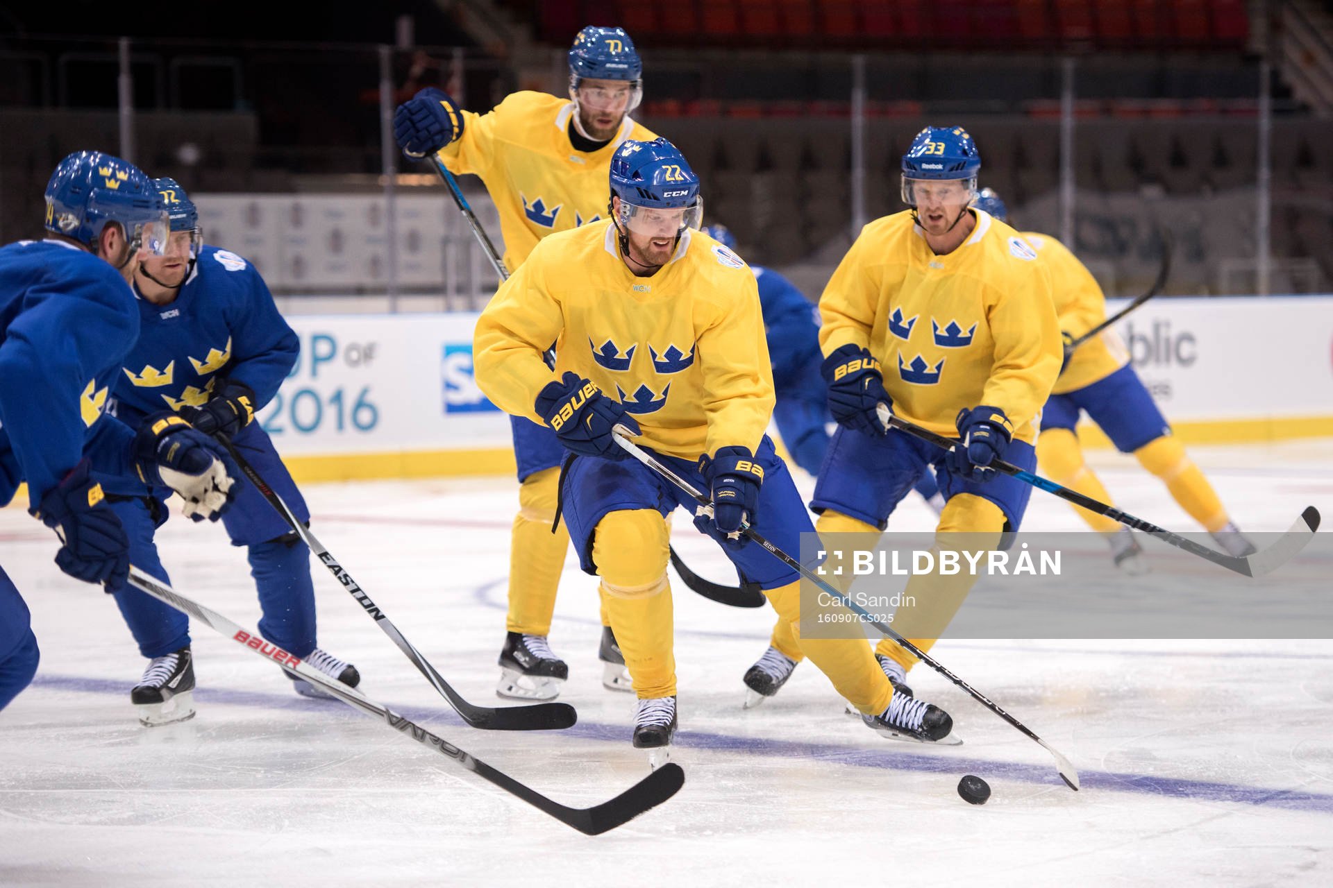 Sveriges Victor Hedman, Daniel Sedin och Henrik Sedin