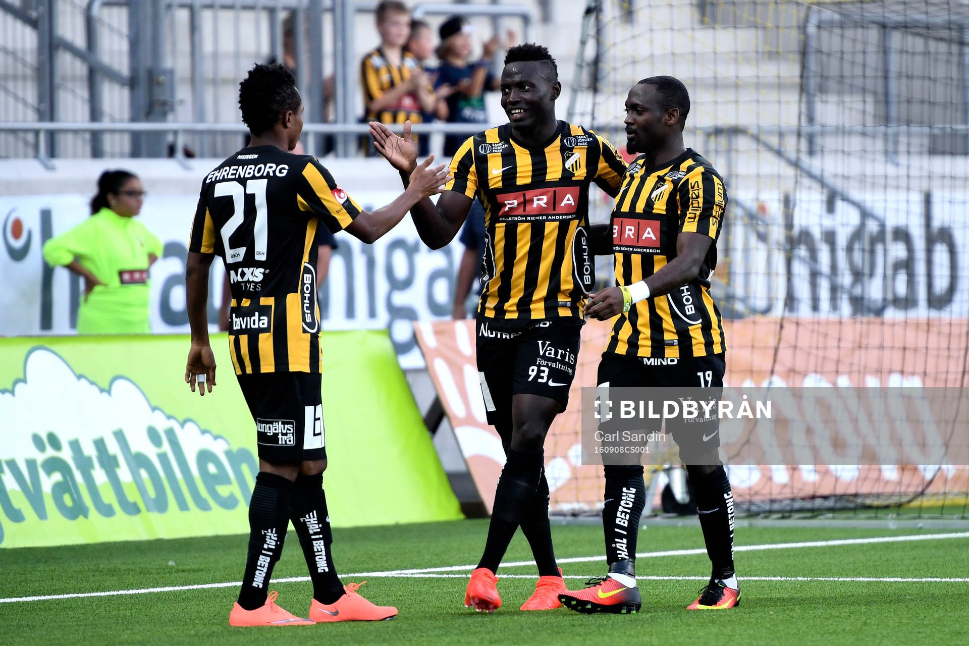 Häckens Nasiru Mohammed, Alhassan Kamara och John Owoeri