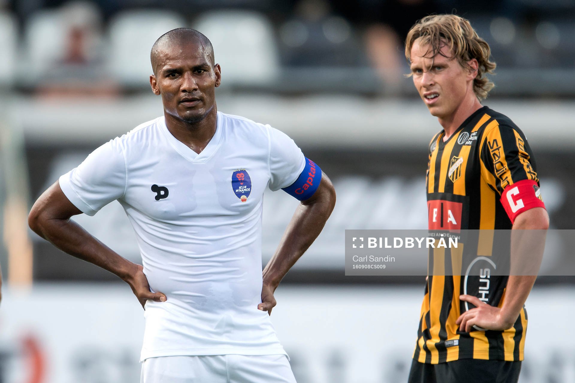 Delhi Dynamos Florent Malouda och Häckens Rasmus Schuller