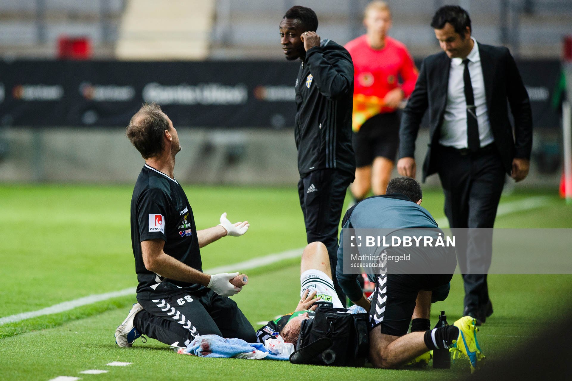 GAIS Craig Henderson får vård