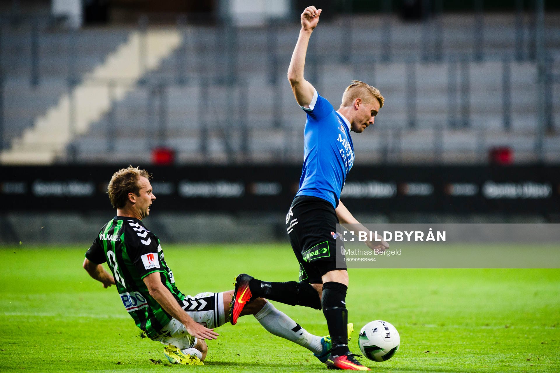 GAIS Craig Henderson och Trelleborgs Robin Andersson