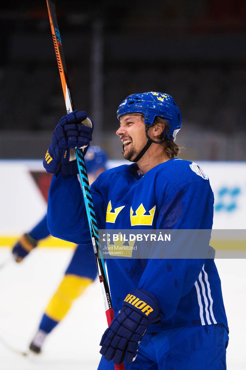 Erik Karlsson
