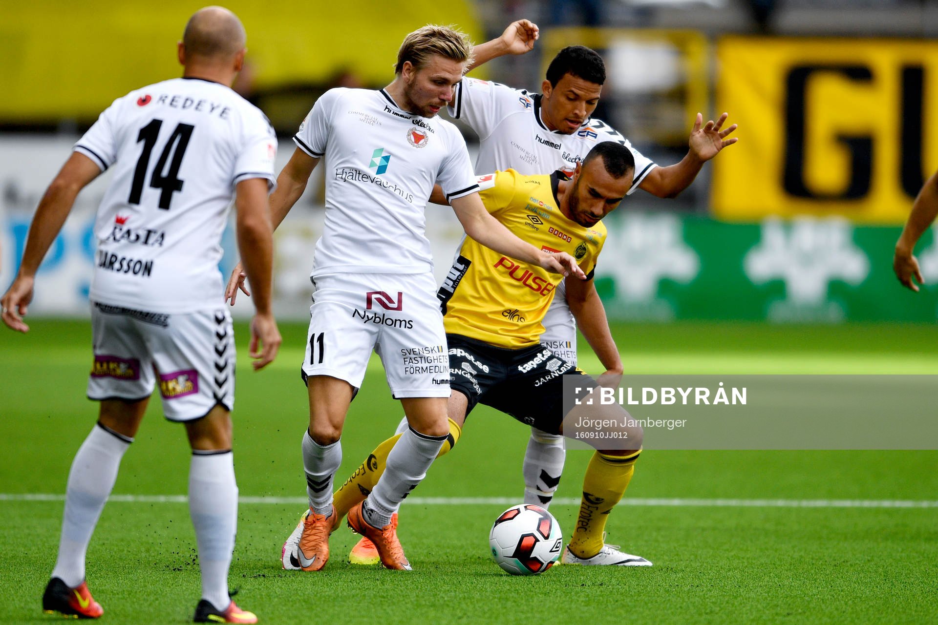Kalmars Jonathan Ring och Elfsborgs Issam Jebali