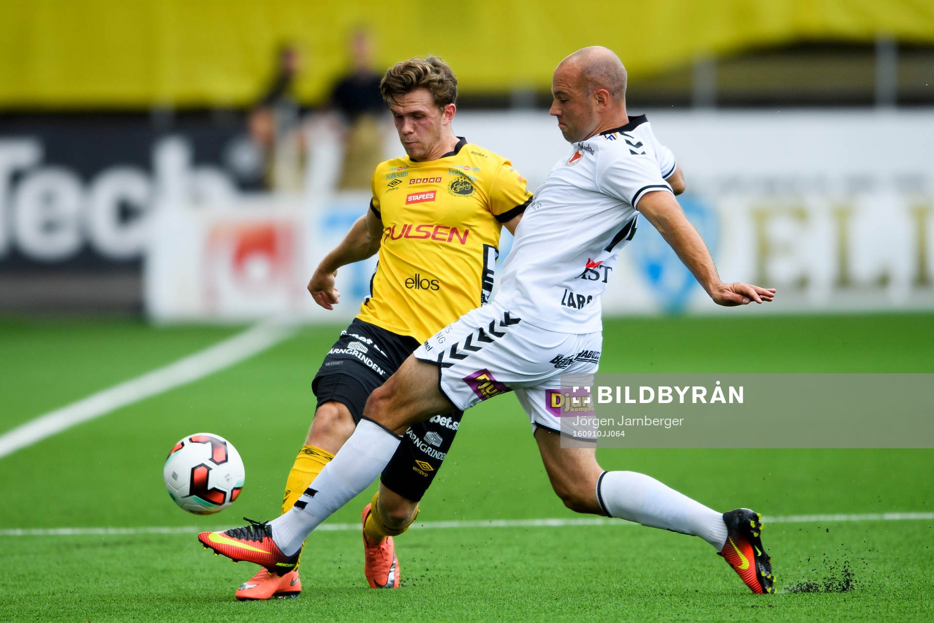 Elfsborgs Jesper Manns och Kalmars Stefan Larsson