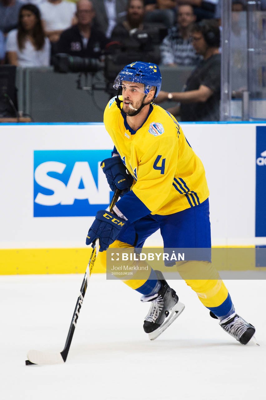 Sveriges Niklas Hjalmarsson