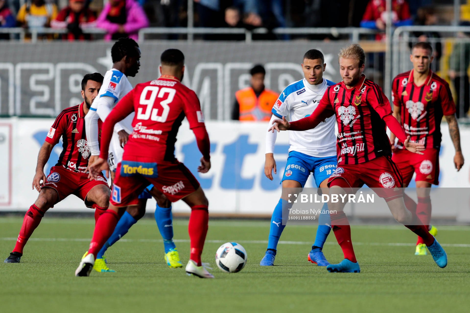 Östersunds Stefan Karlsson och Helsingborgs Jordan Larsson