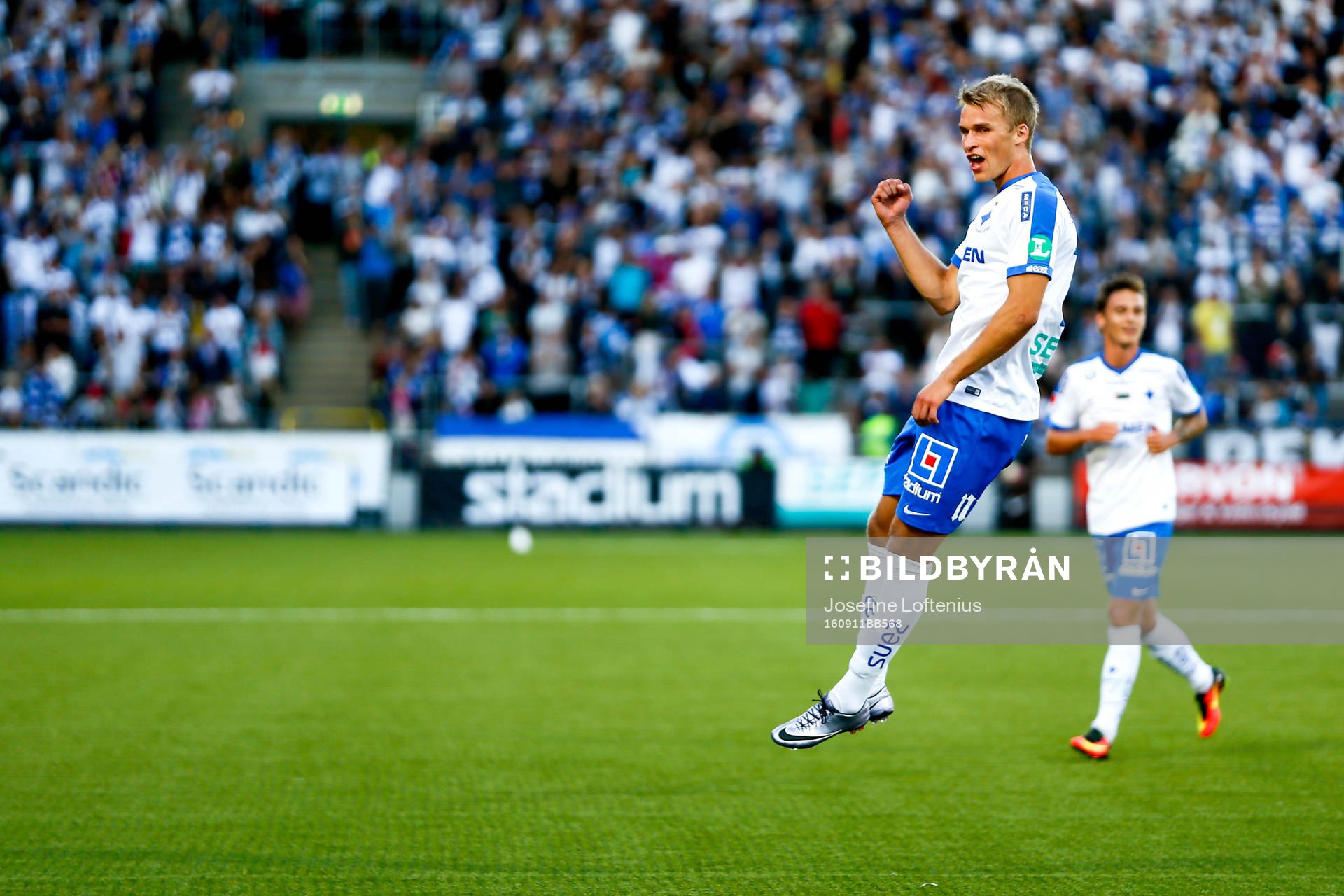 Norrköpings Sebastian Andersson jublar