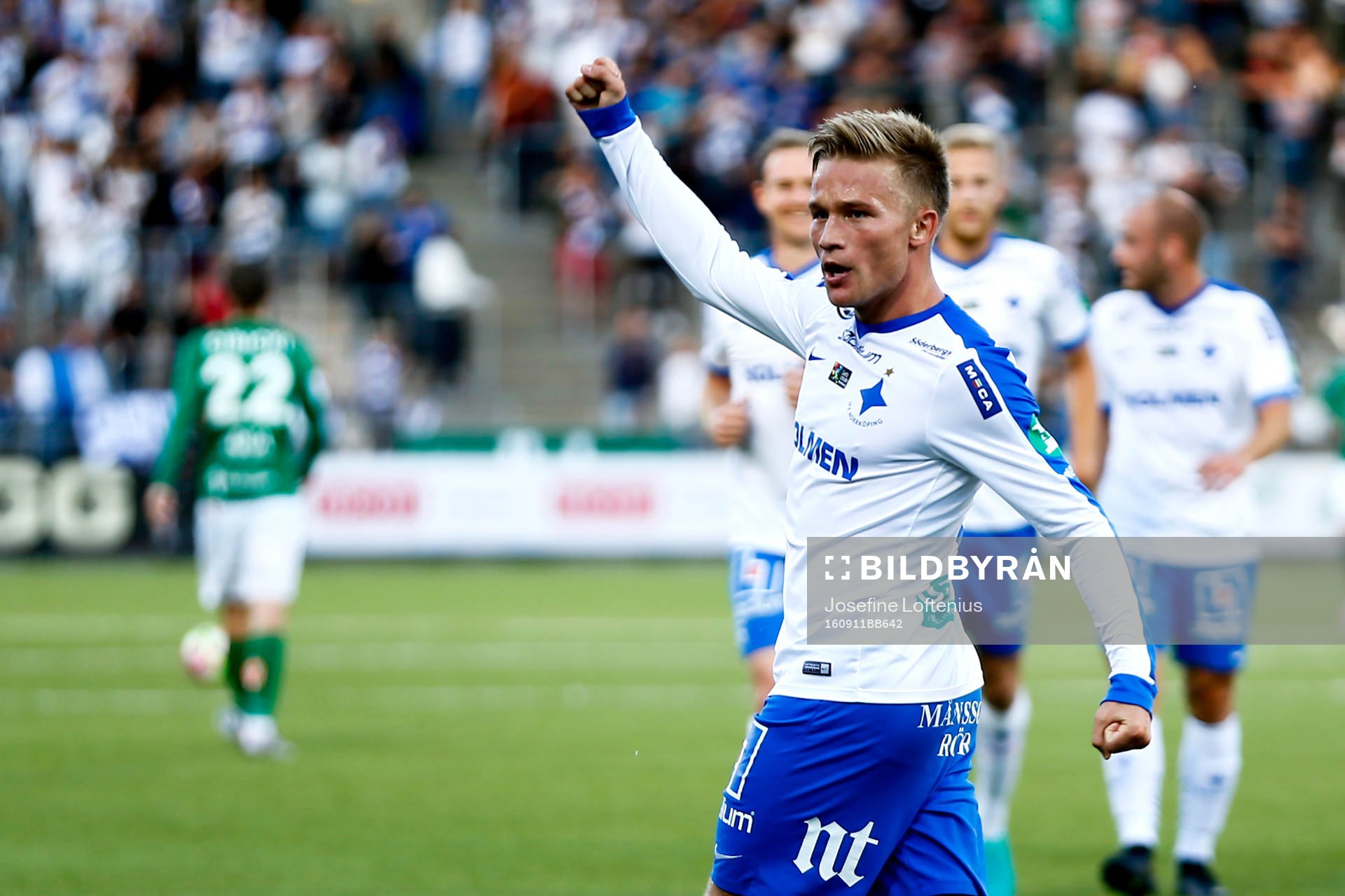 Norrköpings Nicklas Bärkroth jublar