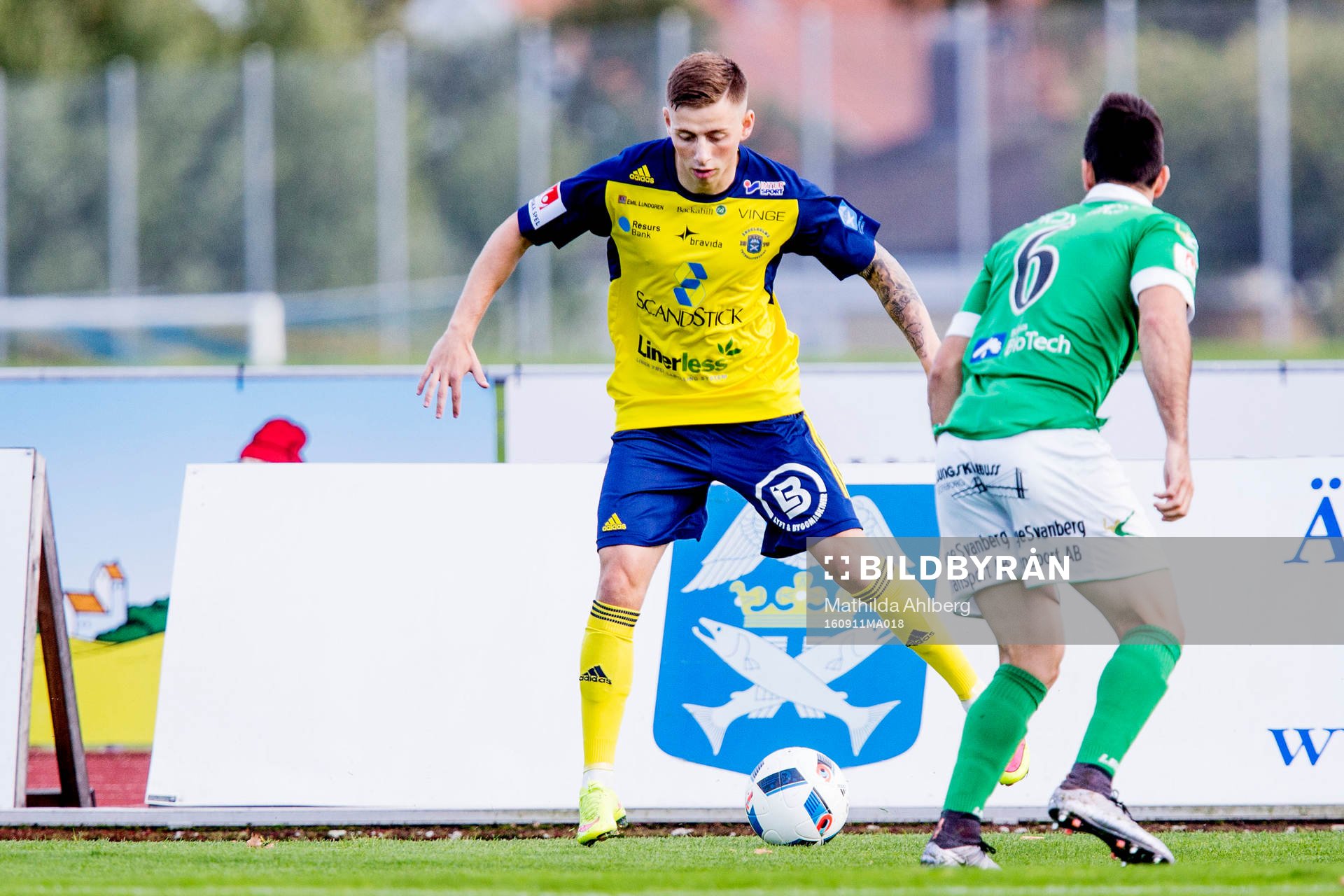 Ängelholms Petar Petrovic och Ljungskiles Allan Mohideen