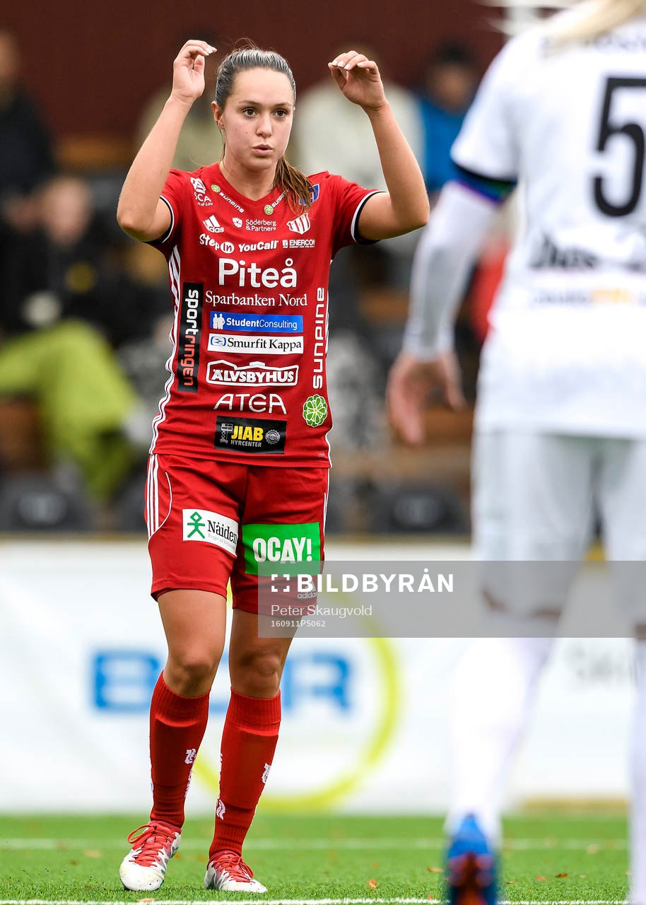 Piteås Felicia Karlsson deppar