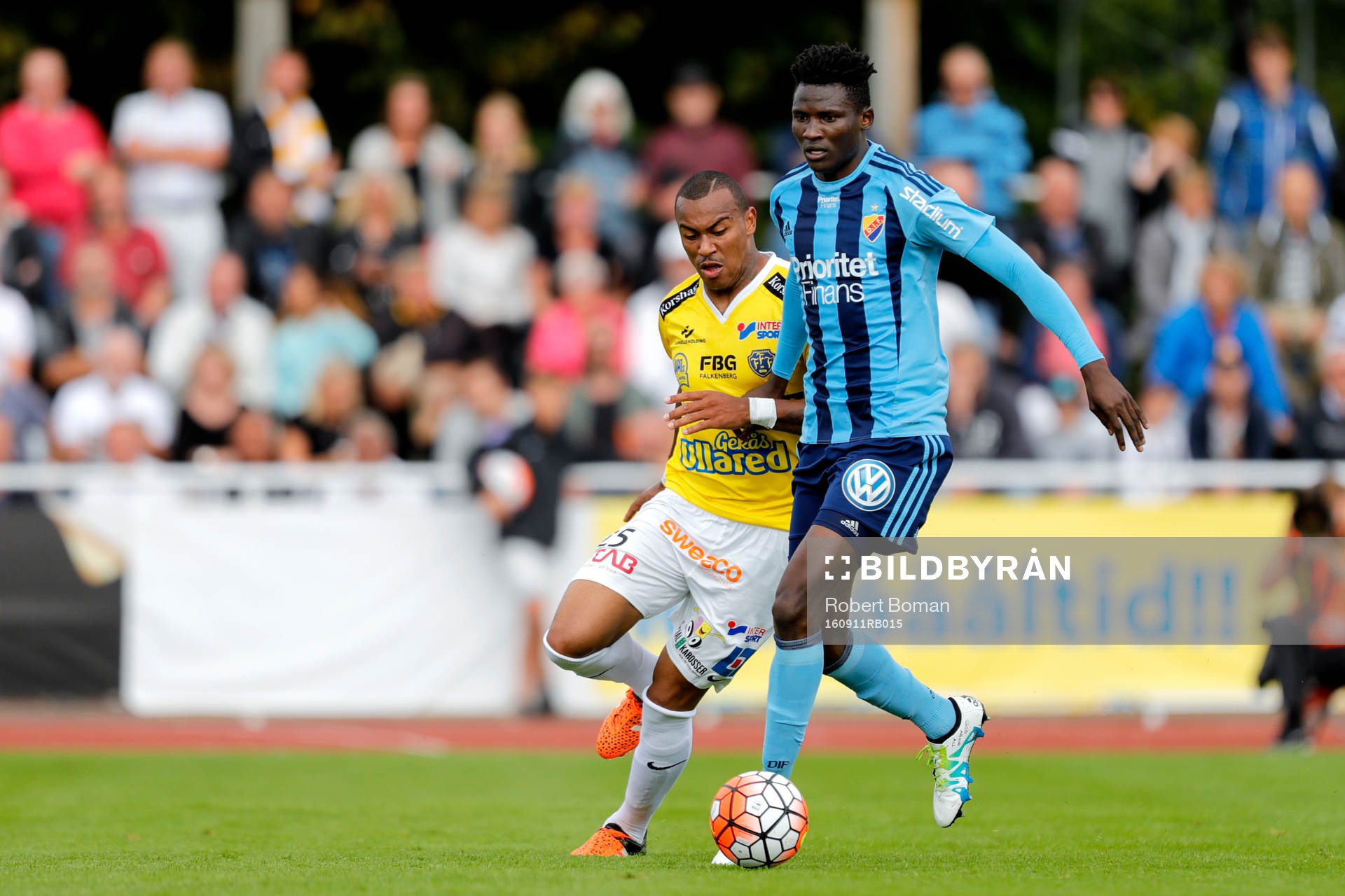 Falkenbergs Felipe Carvalho och Djurgårdens Michael Olunga