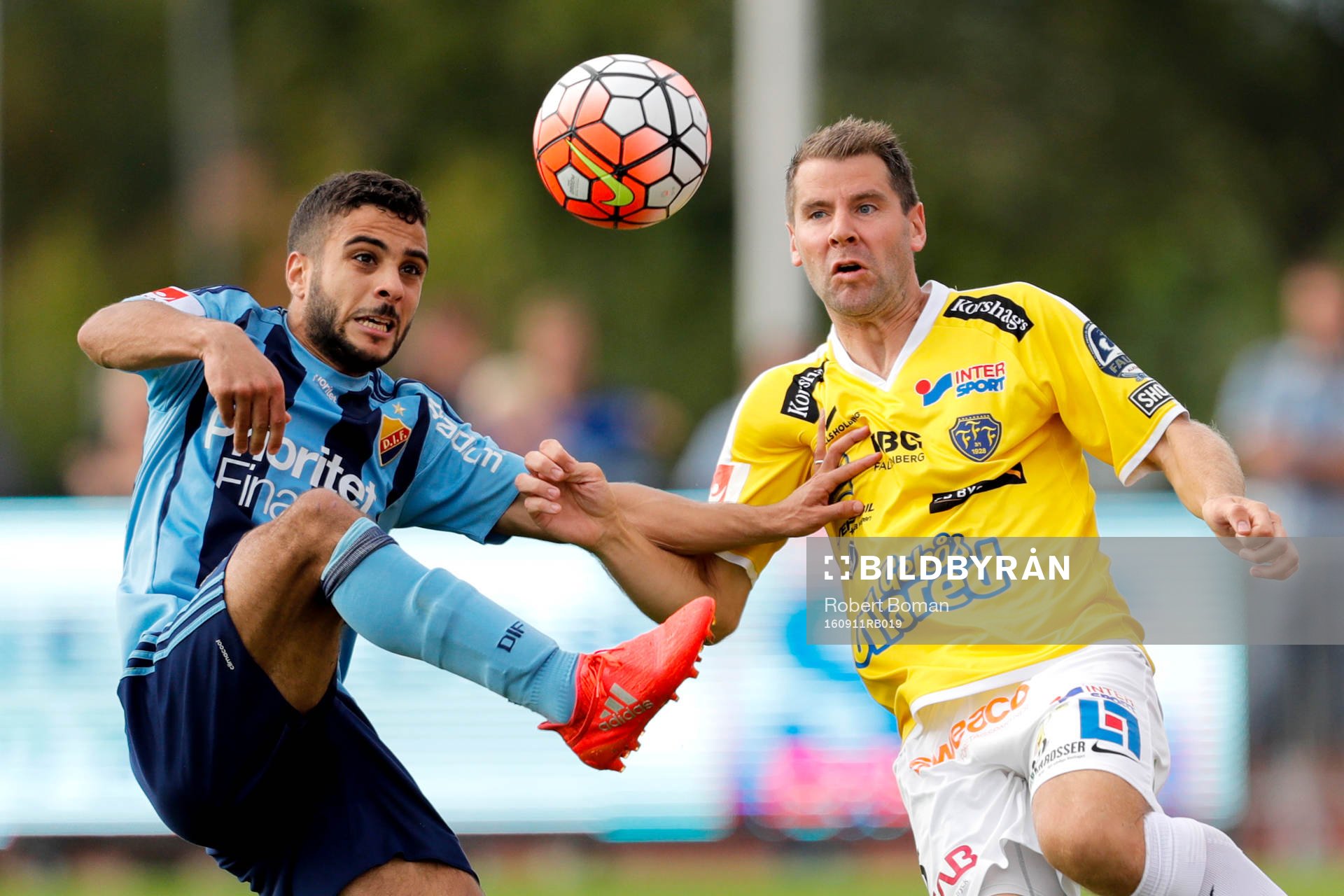 Djurgårdens Othman El Kabir och Falkenbergs Stefan Rodevåg
