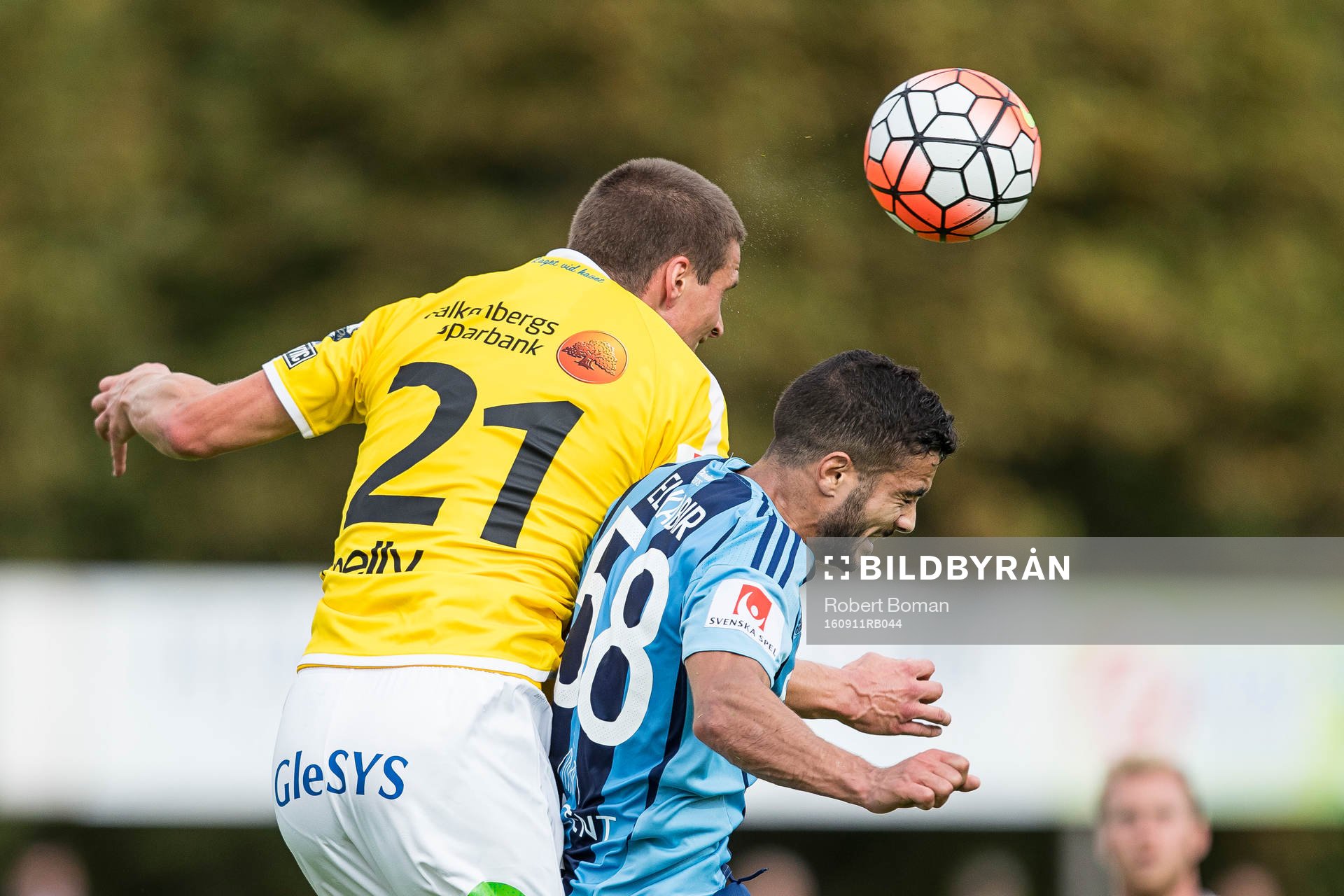 Falkenbergs Thomas Juel-Nielsen och Djurgårdens Othman El
