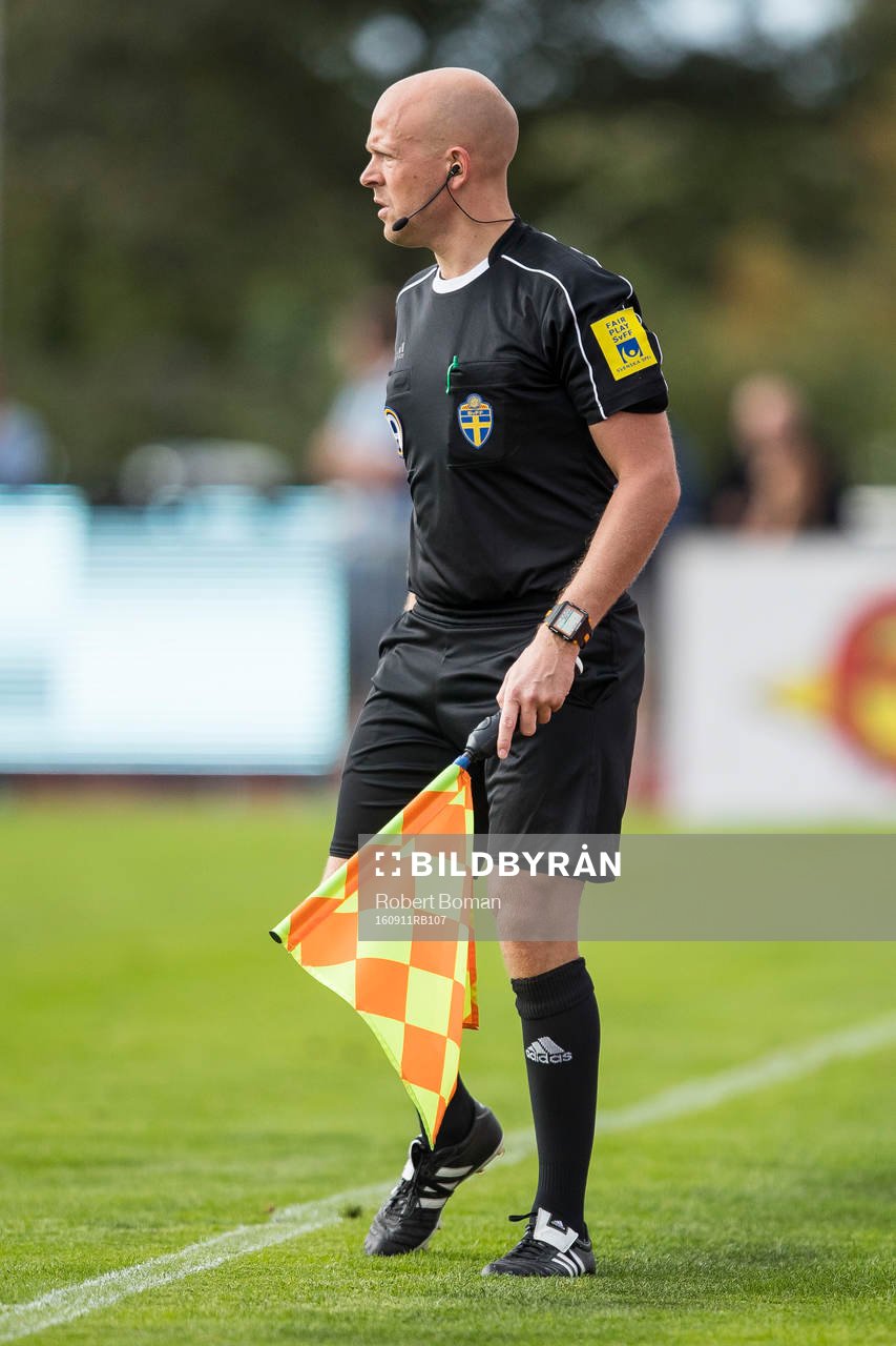 Assisterande domare Daniel Ekman