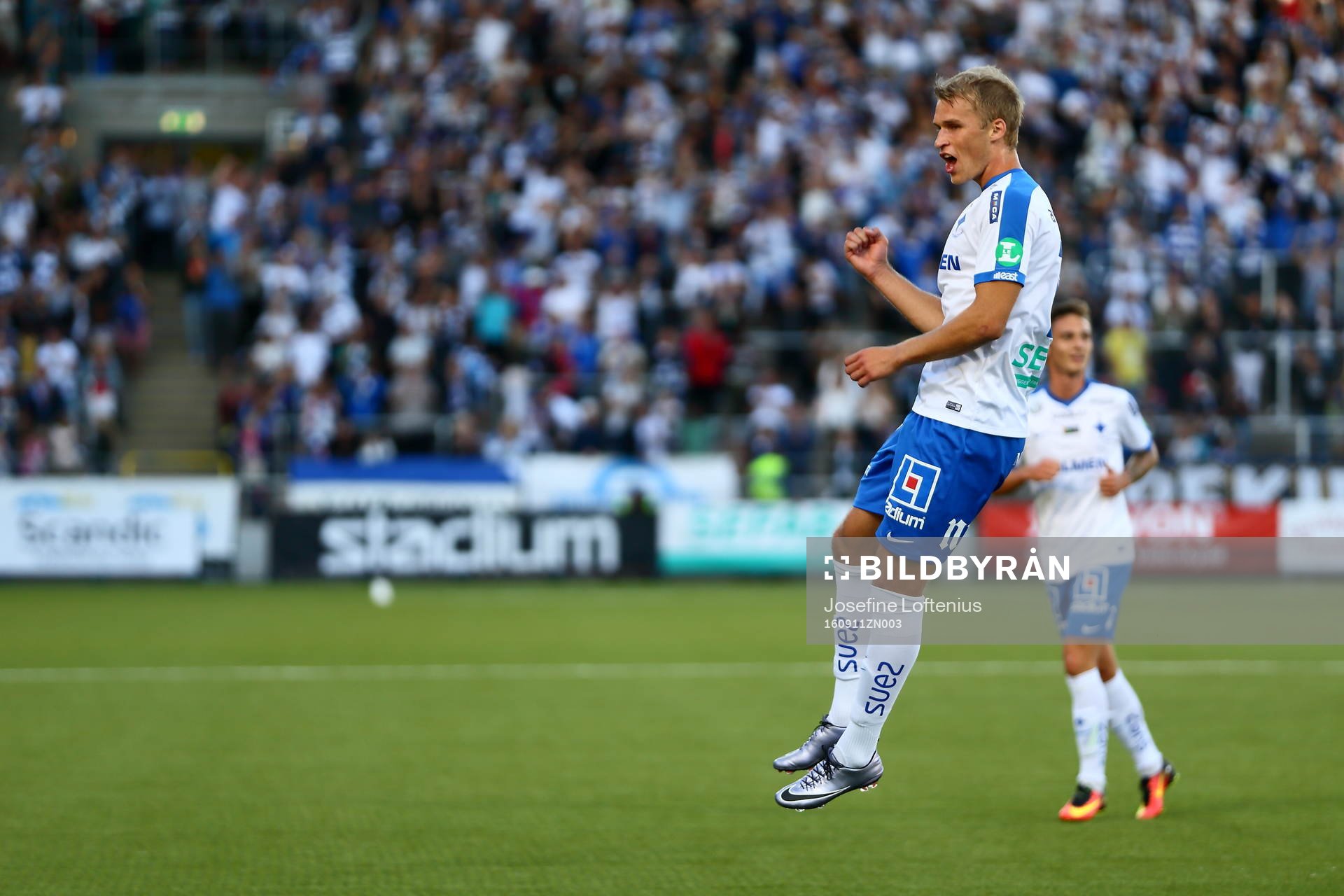 Norrköpings Sebastian Andersson jublar