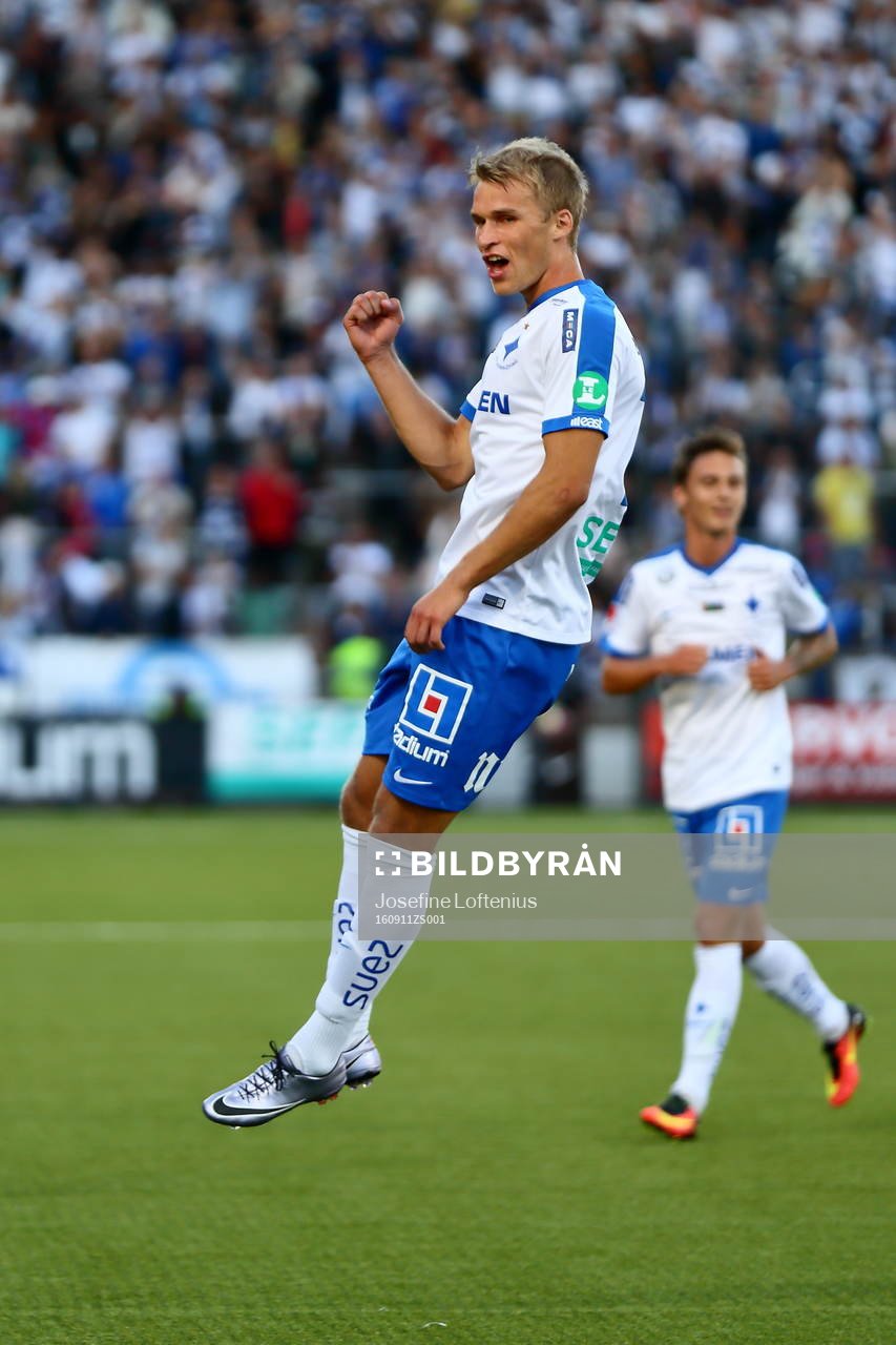 Norrköpings Sebastian Andersson jublar