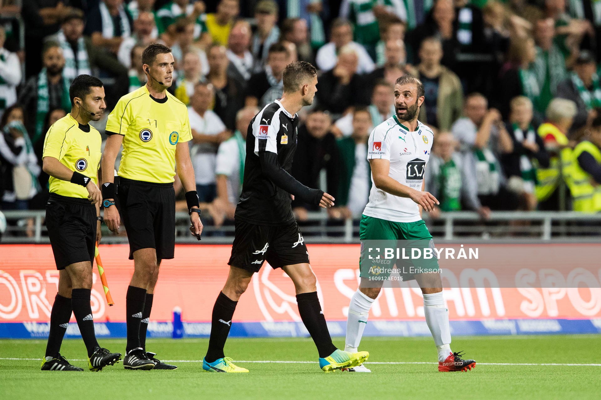 Ena linjedomaren, domare Magnus Lindgren, Örebros Robert