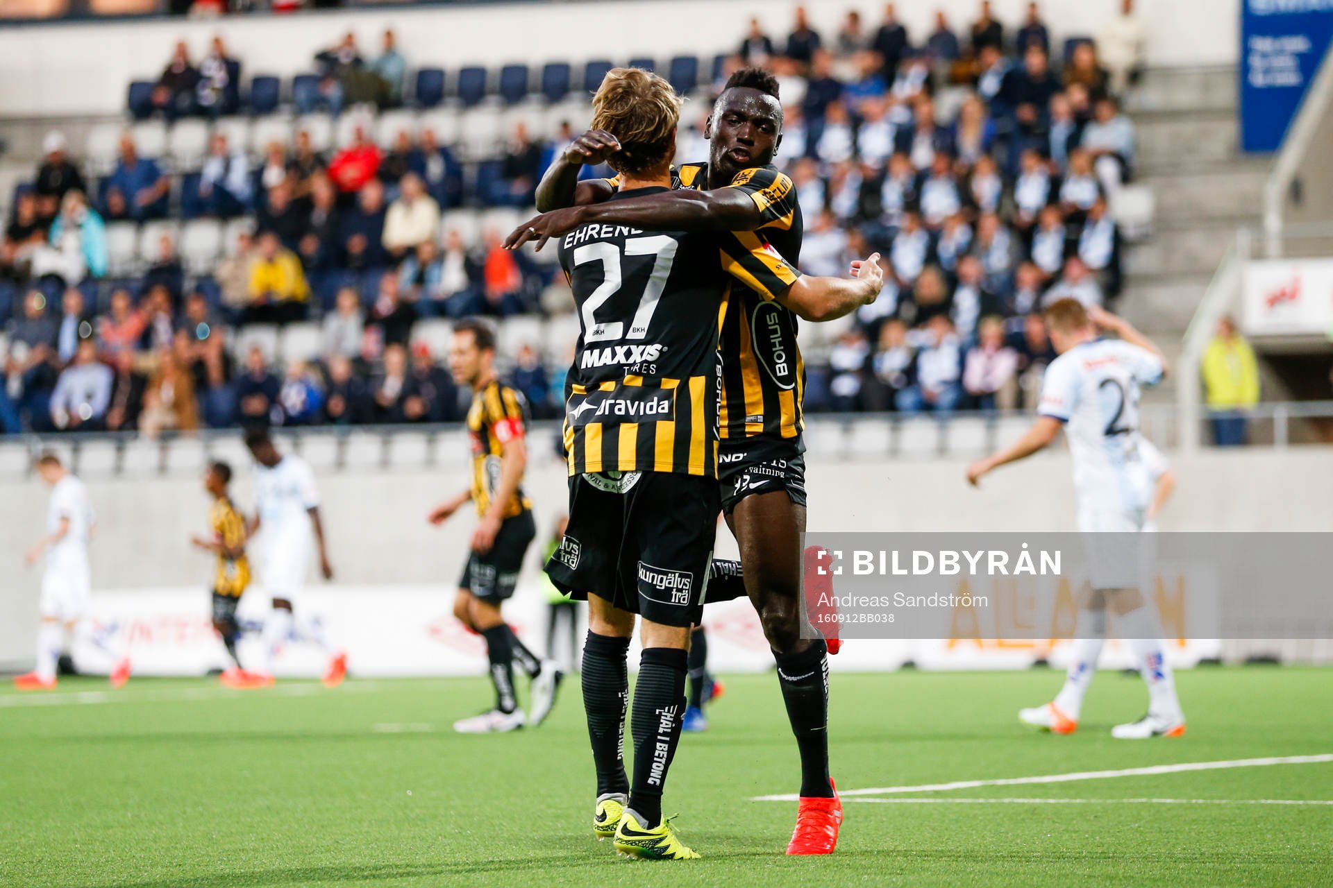 Häckens Alhassan Kamara jublar