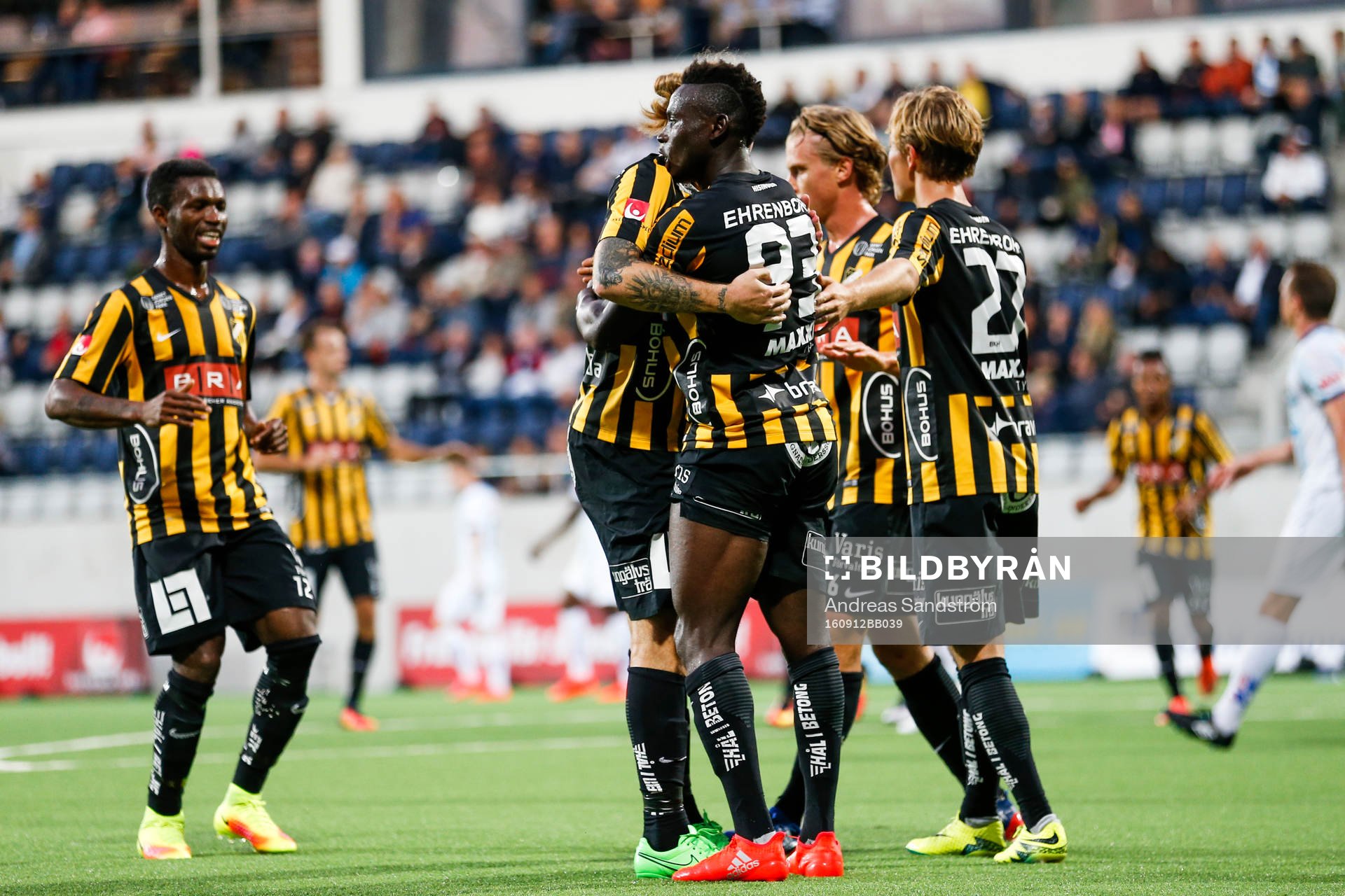 Häckens Alhassan Kamara jublar