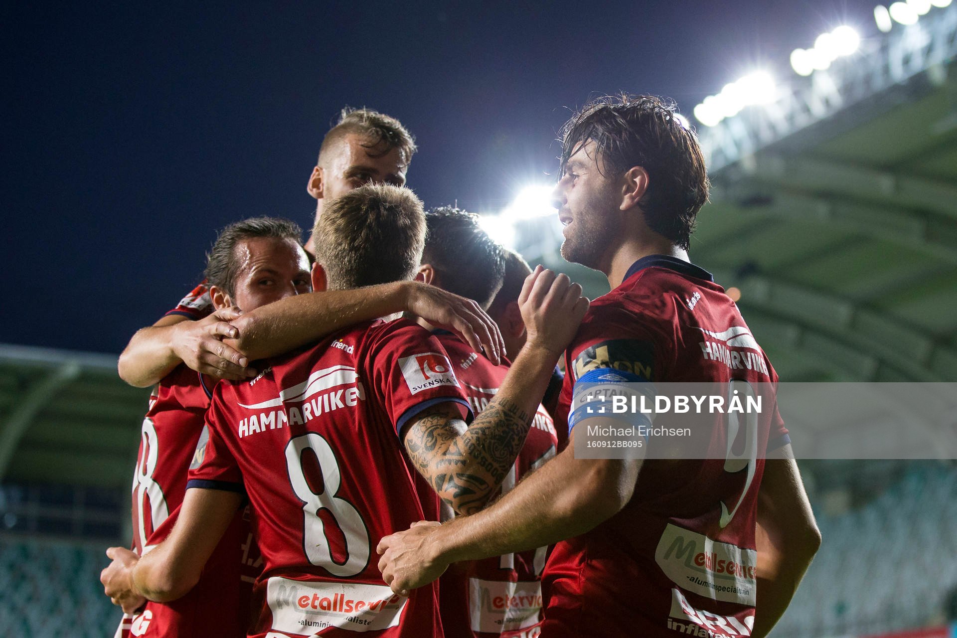 Örgrytes George Mourad jublar ihop med lagkamrater efter 1-0 under fotbollsmatchen i Superettan mellan Örgryte och Värnamo den 12 september 2016 i Göteborg.