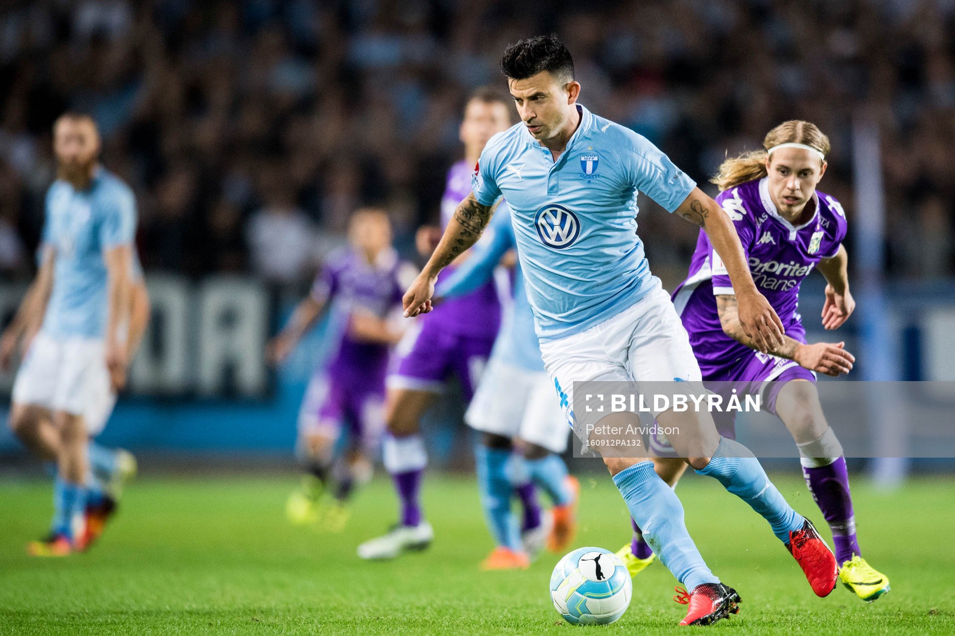 Malmö FFs Behrang Safari och IFK Göteborgs Elias Mar