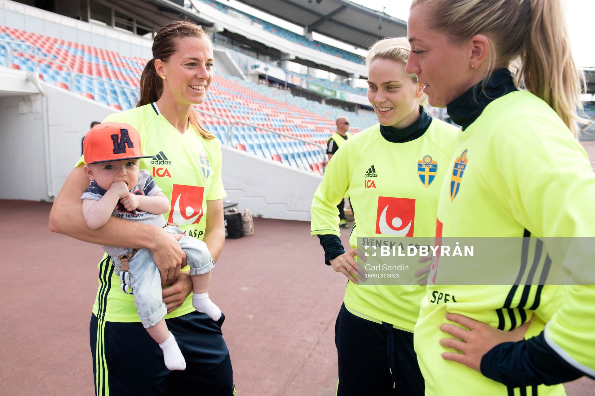 Sveriges Lotta Schelin, Lisa Dahlkvist och Linda Sembrant