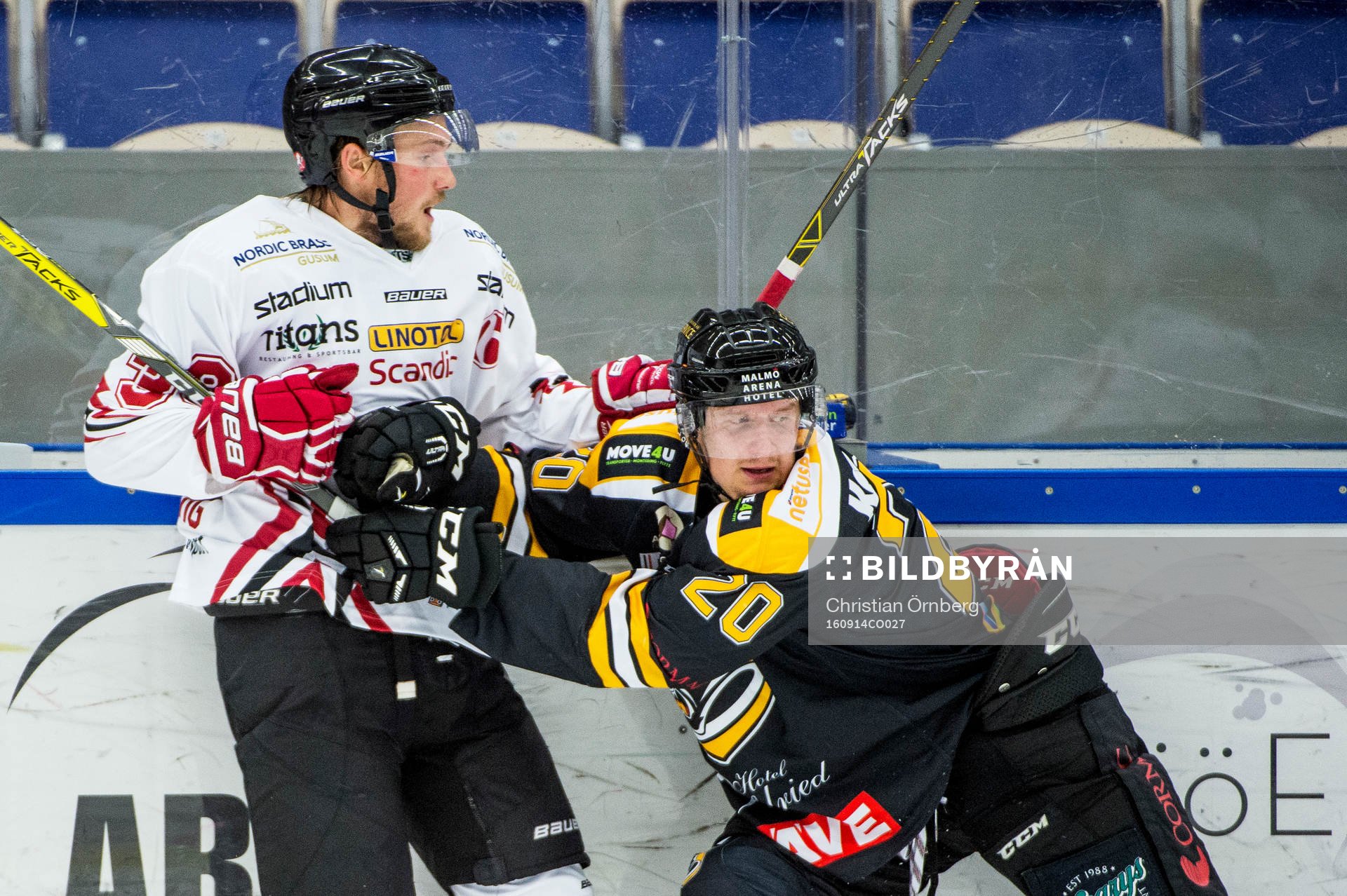 Vita Hästens Anton Blomberg mot Panterns Tommi Juntunen