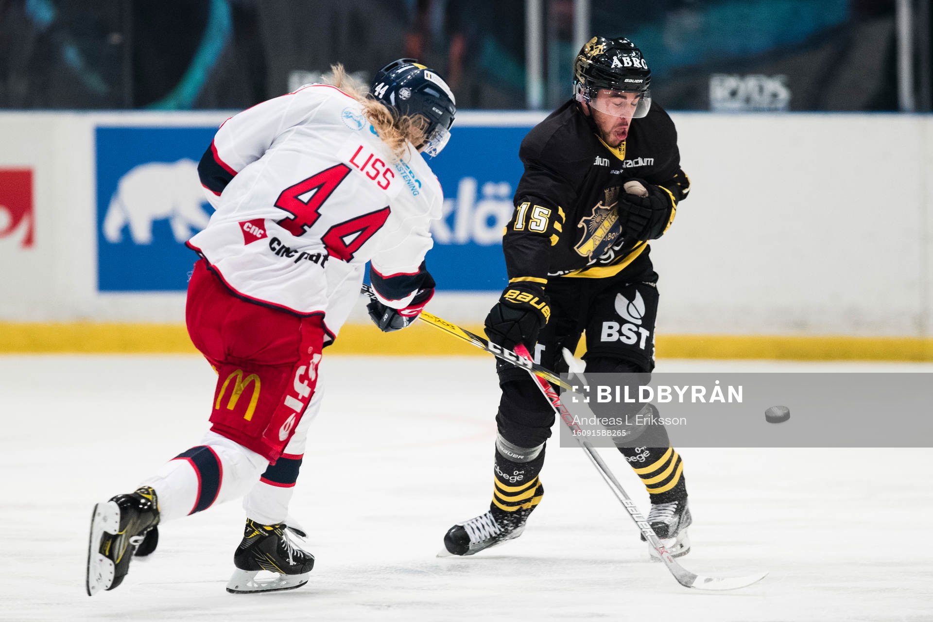 s Jonathan Andersson