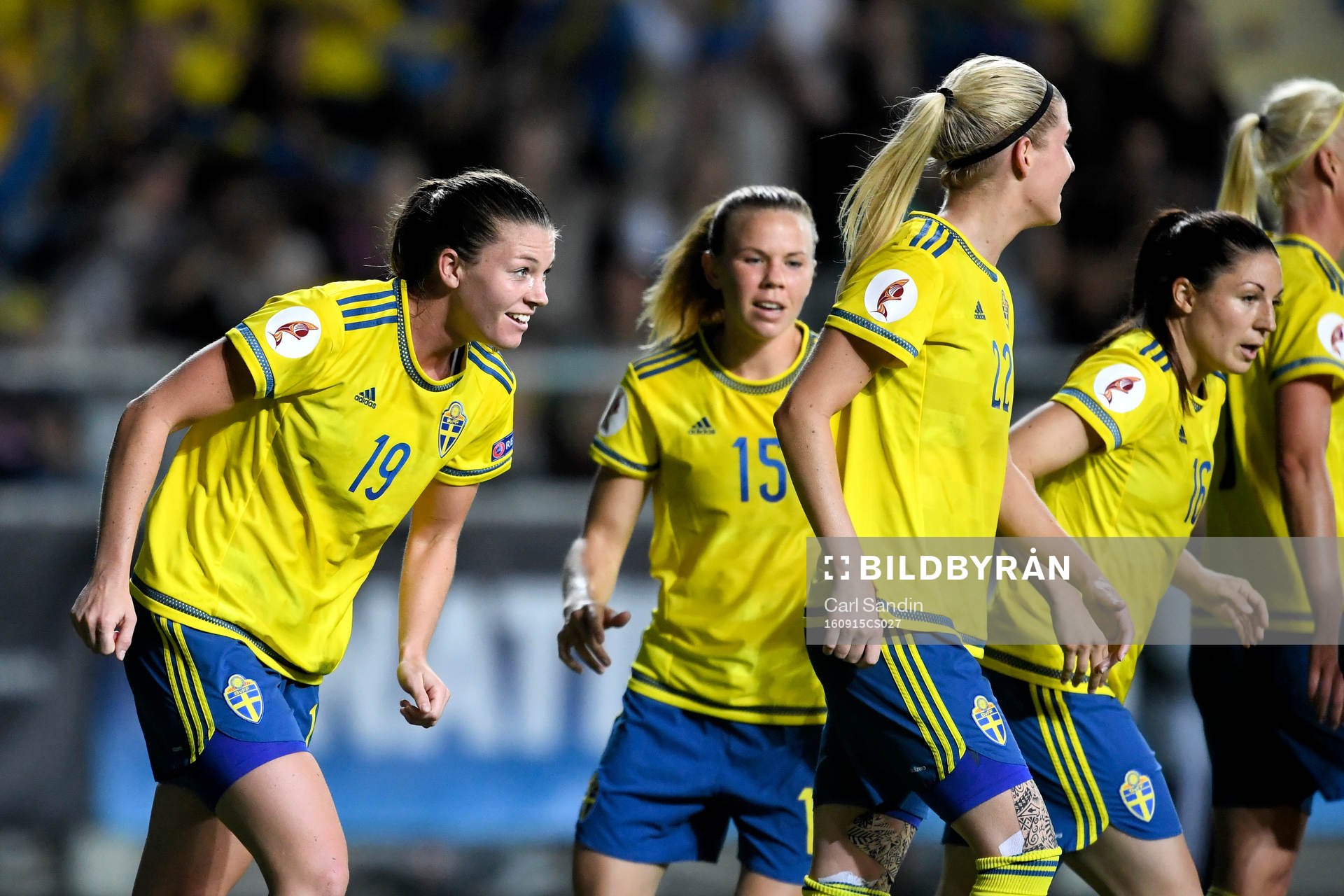 Sveriges Pauline Hammarlund jublar