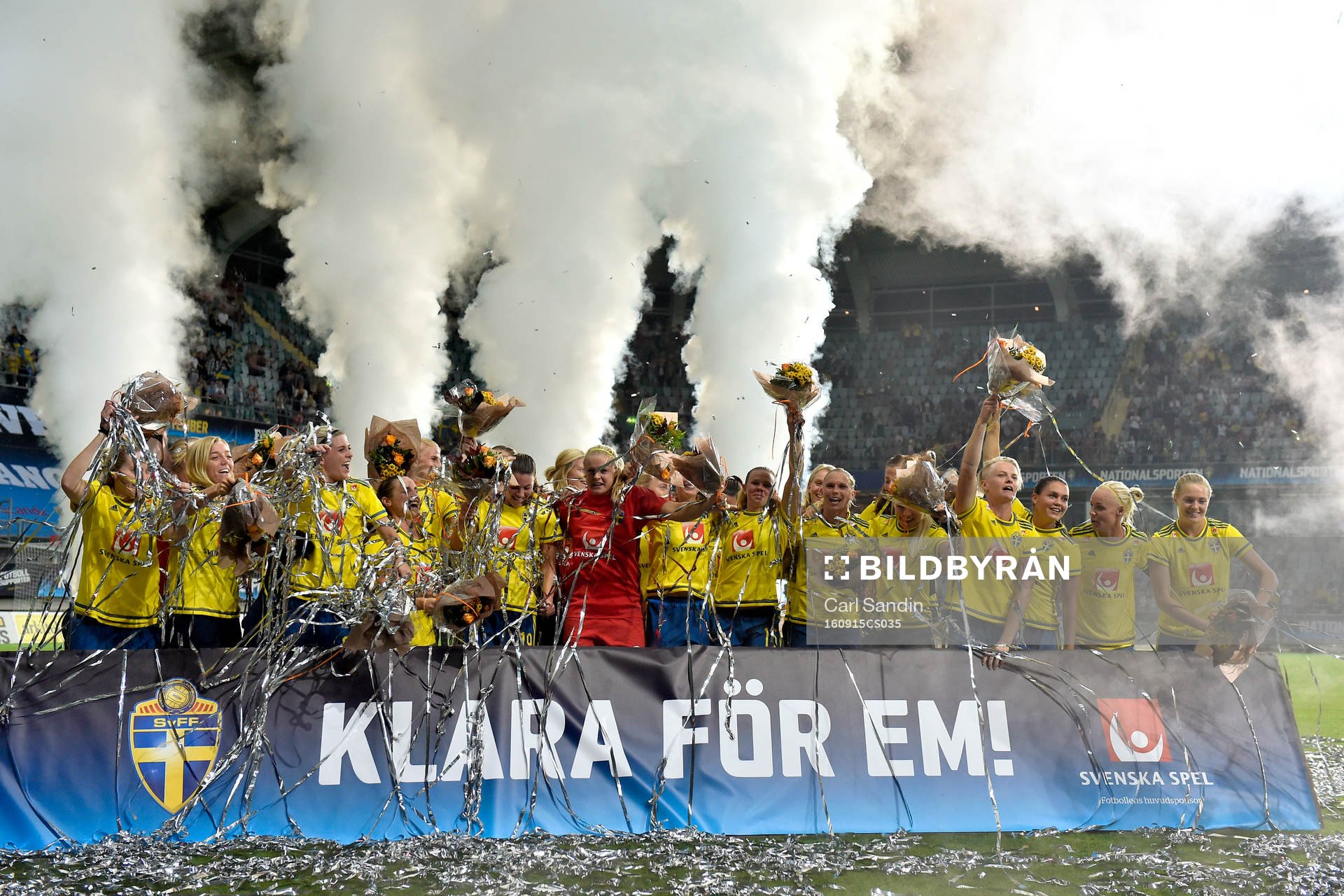 Sveriges lag är klara för EM efter vinst under fotbollsmatchen i kvalet till EM mellan Sverige och Slovakien den 15 september 2016 i Göteborg.