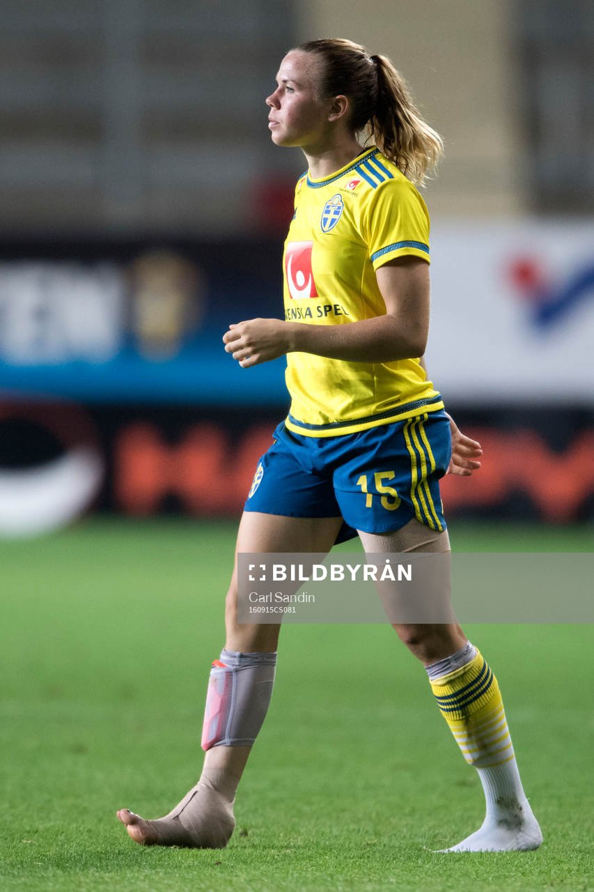 Sveriges Jessica Samuelsson med lindad fot