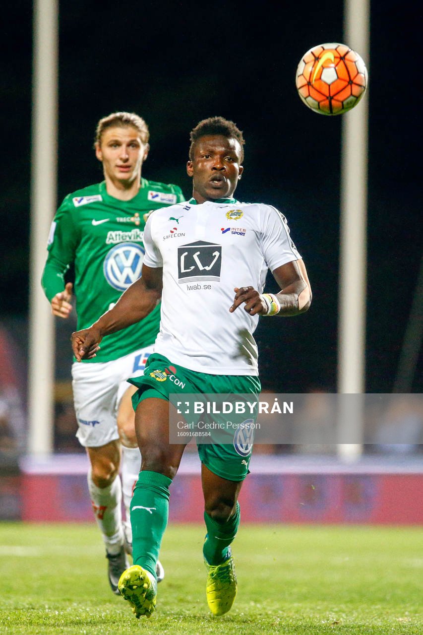 Hammarbys Joseph Aidoo och Jönköpings Pawel Cibicki