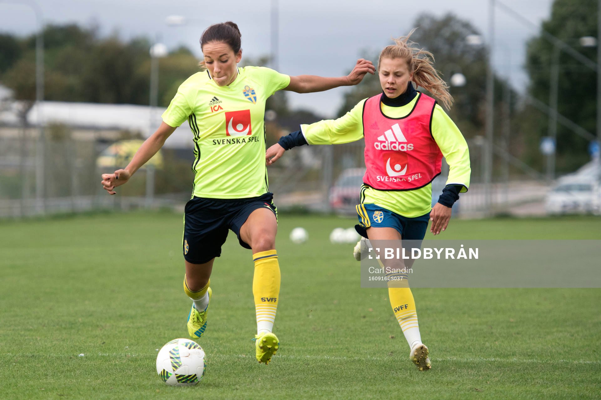 Anna Oskarsson och Lotta Ökvist