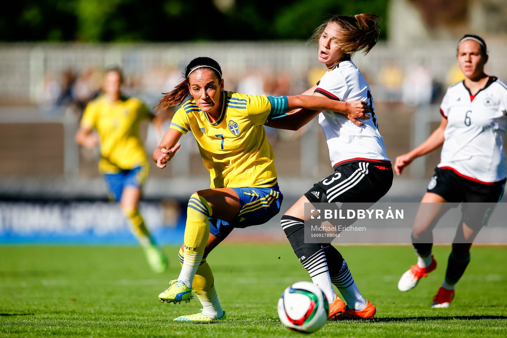 Sveriges Anna Oskarsson och Tysklands Isabella Hartig