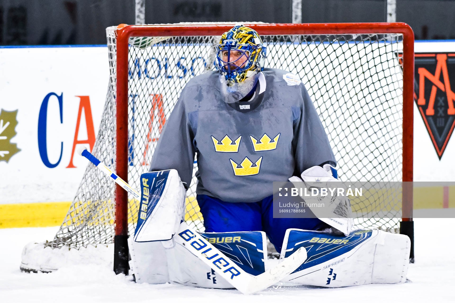 Sveriges målvakt henrik Lundqvist under Sveriges ishockeylandslags träning inför World Cup of Hockey den 17 september 2016 i Toronto.